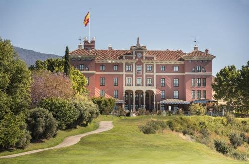 Anantara Villa Padierna