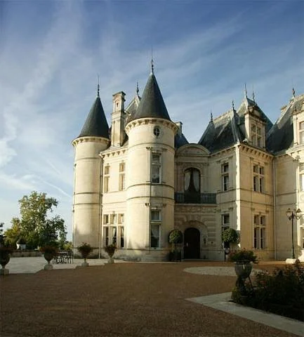 Chateau De Mirambeau