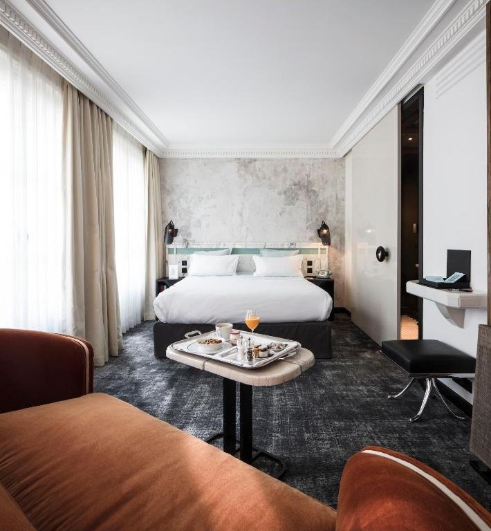 Les Bains Paris Hotel
