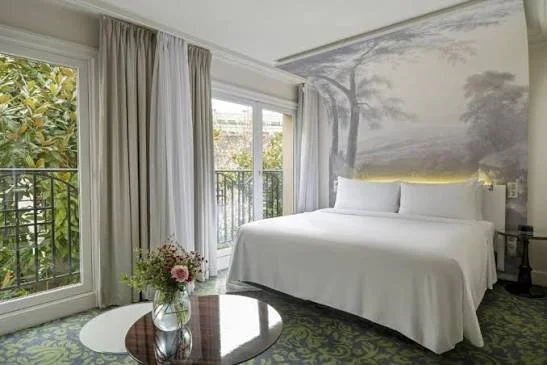 Renaissance Paris Nobel Tour Eiffel Hotel