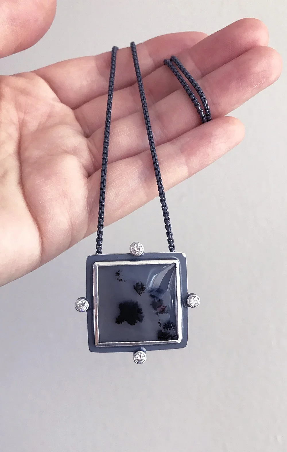 AgateAmulet2.3.jpg