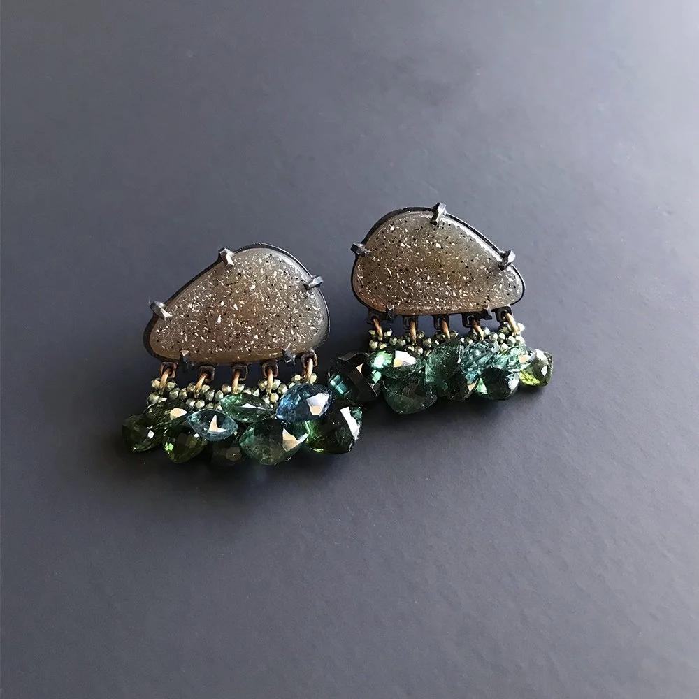SmokyDruzyEarrings1.jpg