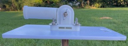 One legged table in packable view.jpg