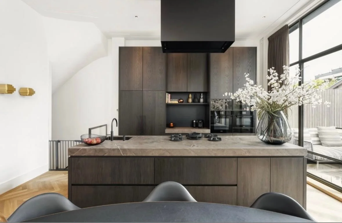 Veelgemaakte Fouten bij Interieur Spuitwerk (En Hoe Wij Ze Voorkomen)