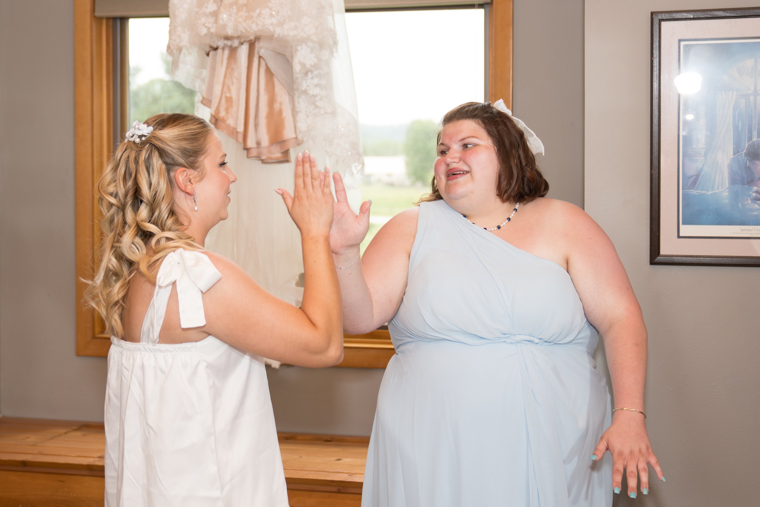 Wisconsin-wedding-photographer-lacrosse-best-wedding-photography-bride-2027-milwaukee-wedding-photographer-bridal-portraits-127.jpg