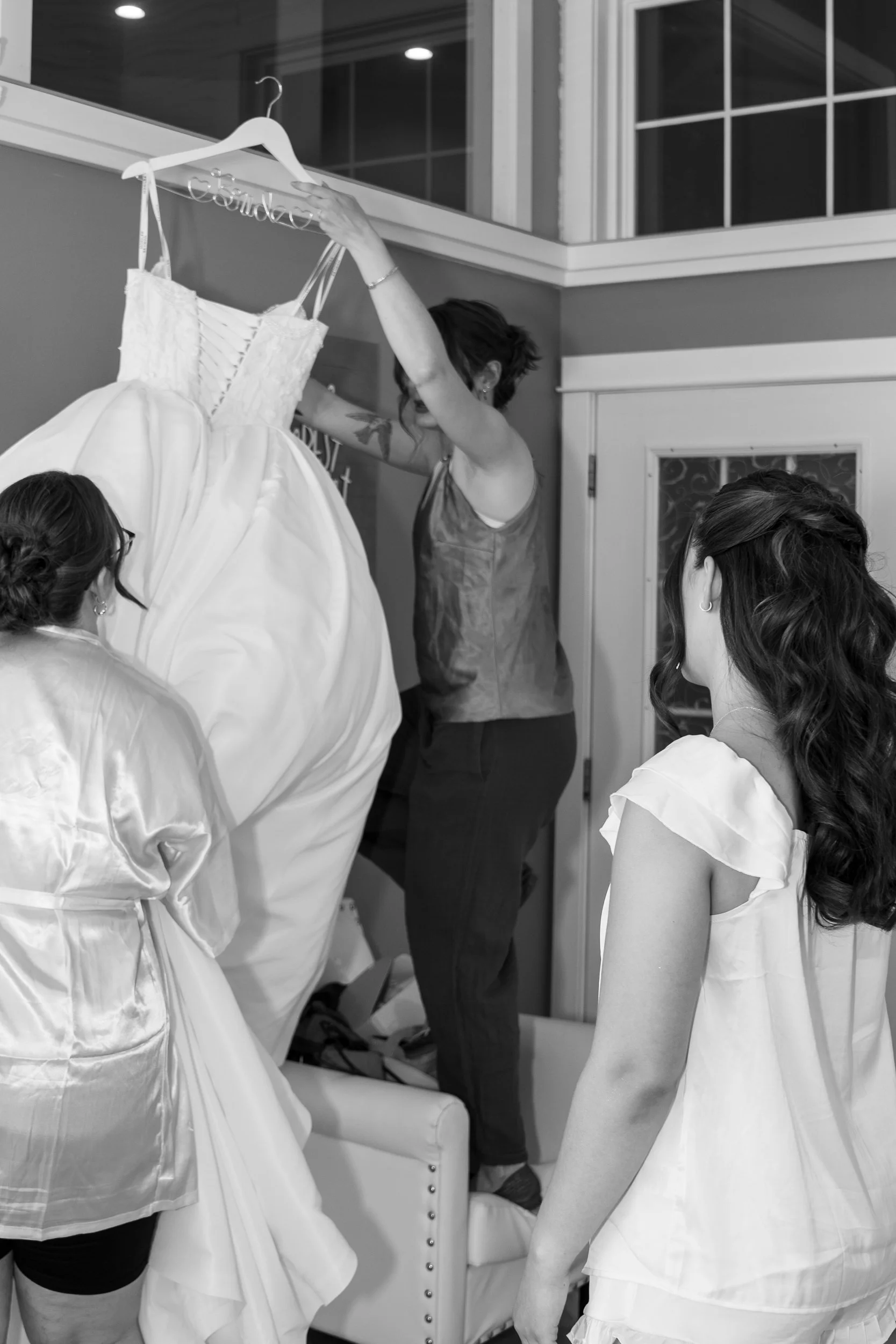 Celebrations-on-the-river-la-crosse-wisconsin-wedding-photography-midwest-wedding-portraits056.jpg