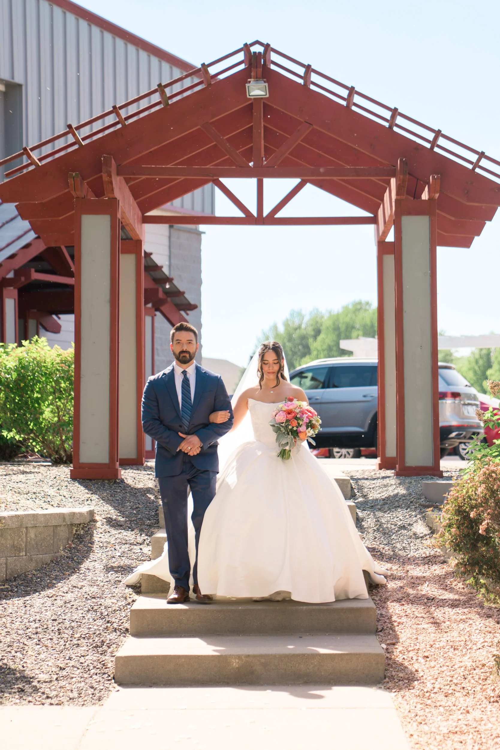 Celebrations-on-the-river-la-crosse-wisconsin-wedding-photography-midwest-wedding-portraits212.jpg