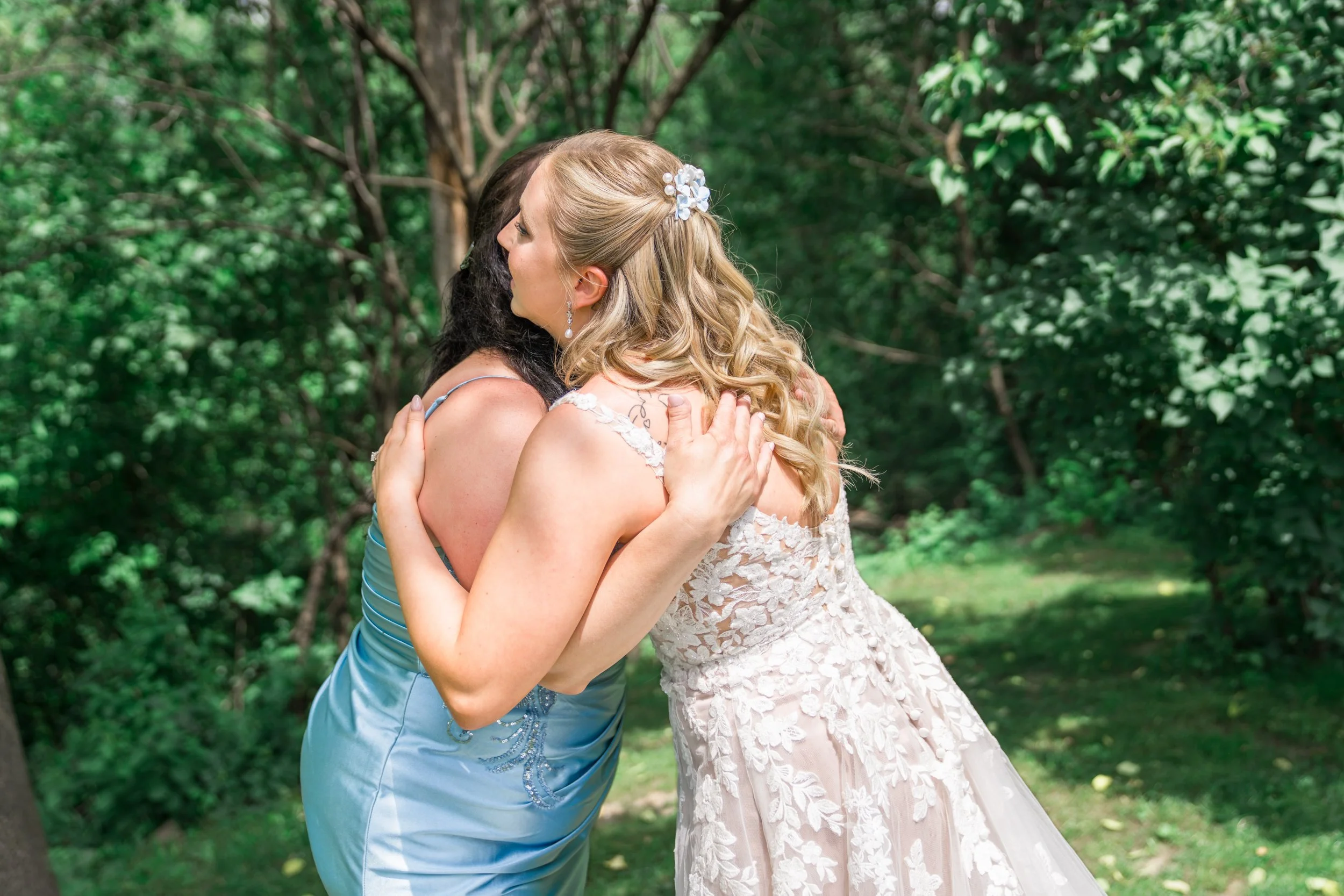 Wisconsin-wedding-photographer-lacrosse-best-wedding-photography-bride-2027-milwaukee-wedding-photographer-bridal-portraits-166.jpg