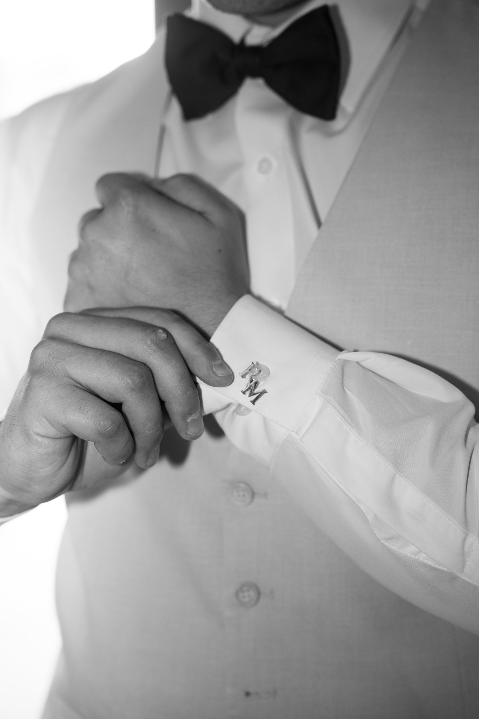 Wisconsin-wedding-photographer-lacrosse-best-wedding-photography-bride-2027-milwaukee-wedding-photographer-bridal-portraits-104.jpg