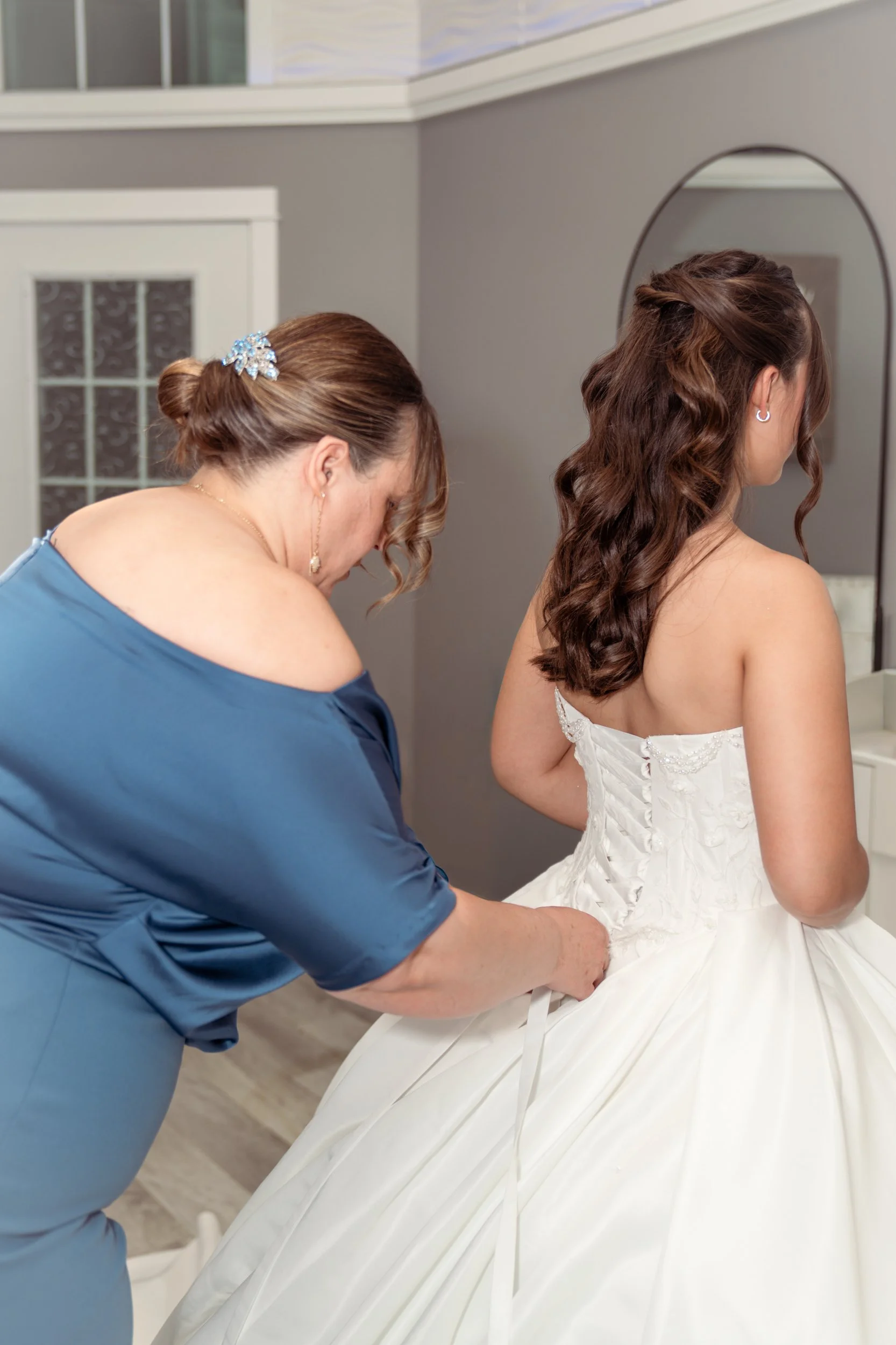 Celebrations-on-the-river-la-crosse-wisconsin-wedding-photography-midwest-wedding-portraits061.jpg