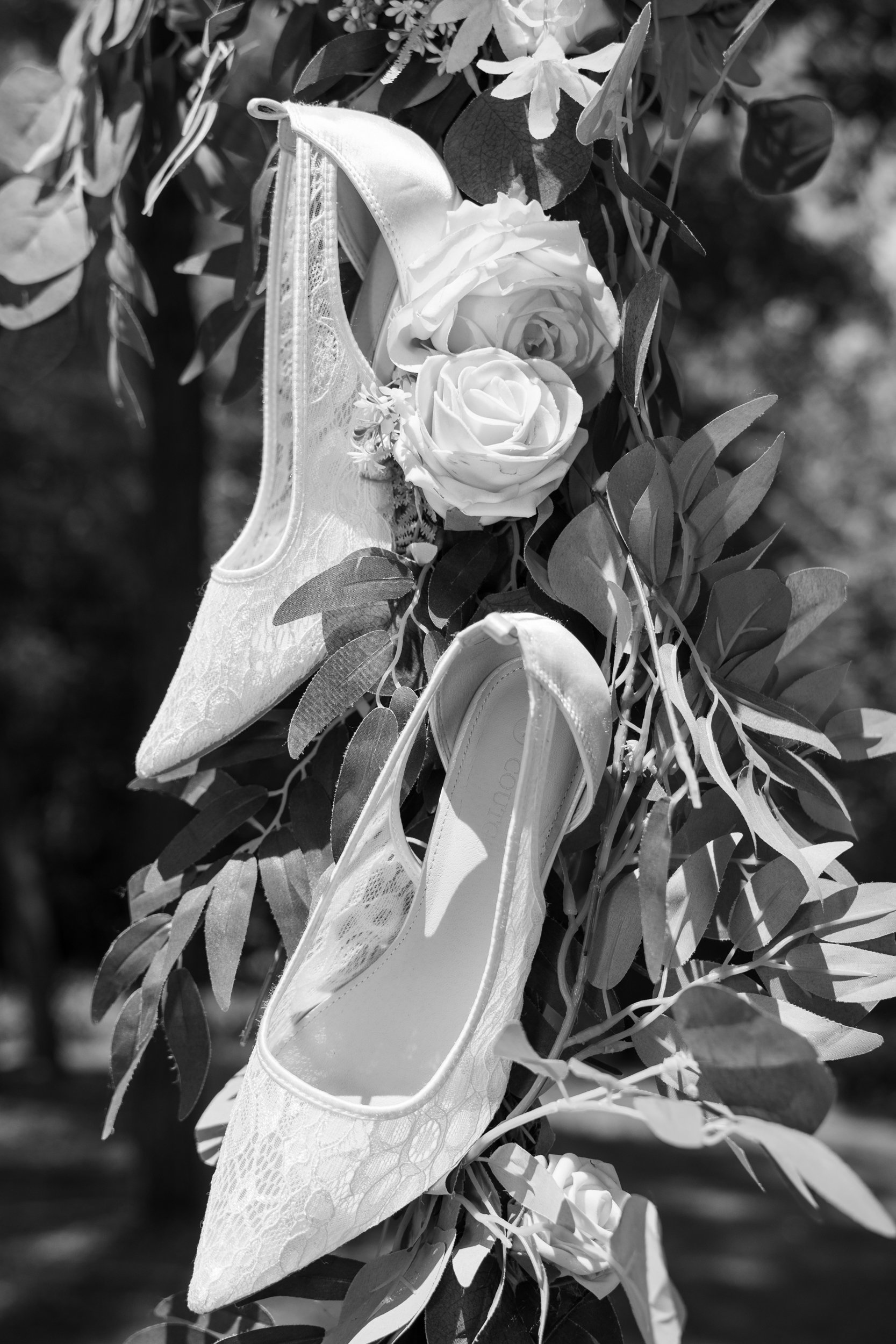 Celebrations-on-the-river-la-crosse-wisconsin-wedding-photography-midwest-wedding-portraits005.jpg