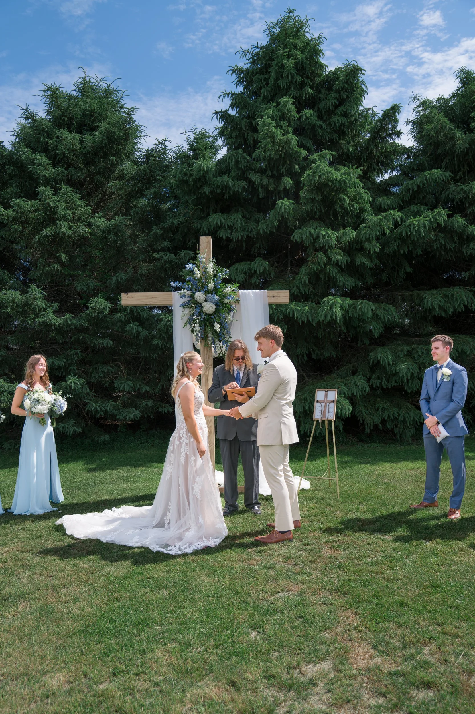 Wisconsin-wedding-photographer-lacrosse-best-wedding-photography-bride-2027-milwaukee-wedding-photographer-bridal-portraits-277.jpg