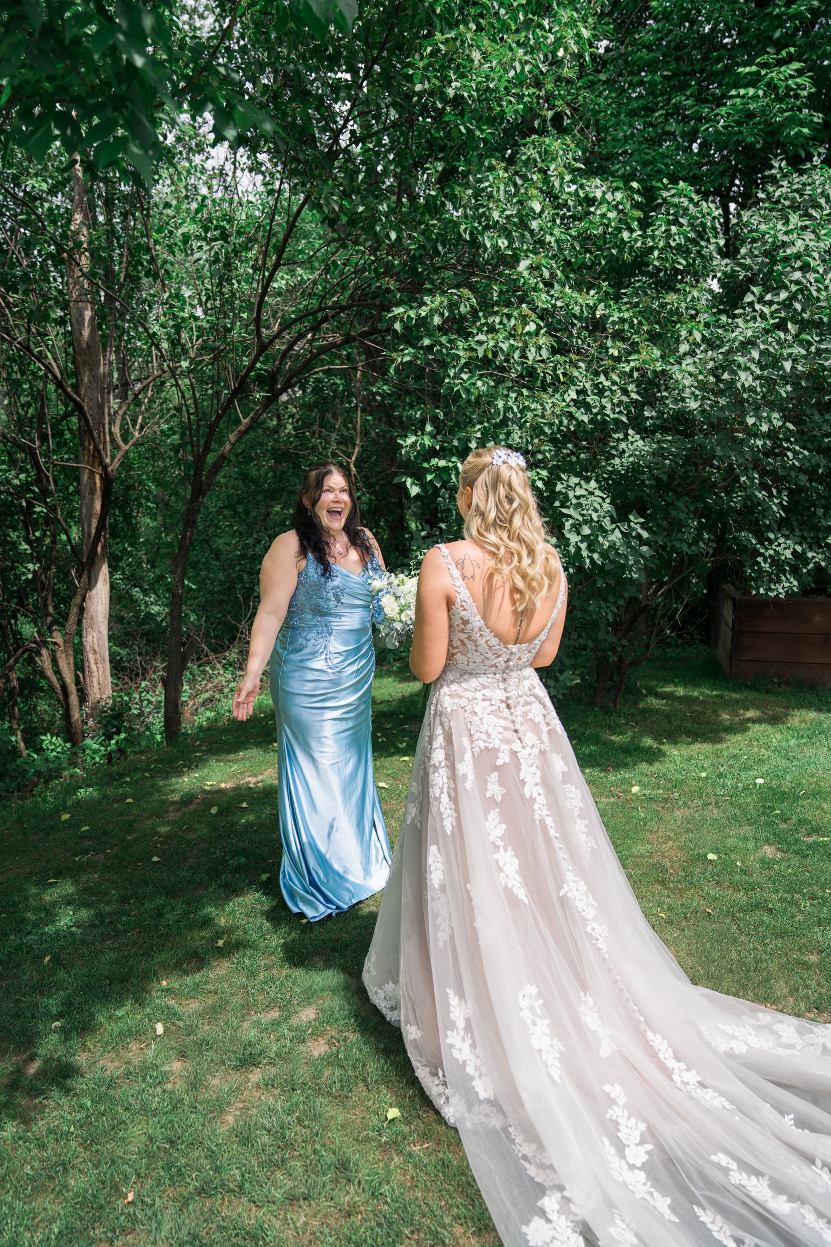 Wisconsin-wedding-photographer-lacrosse-best-wedding-photography-bride-2027-milwaukee-wedding-photographer-bridal-portraits-156.jpg