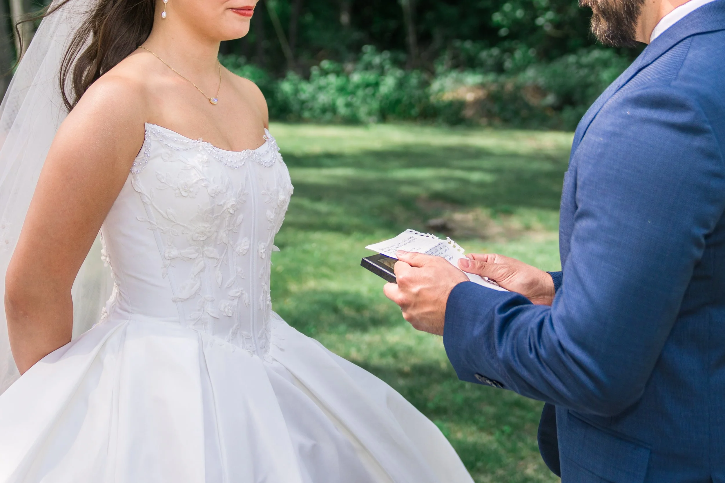 Celebrations-on-the-river-la-crosse-wisconsin-wedding-photography-midwest-wedding-portraits099.jpg