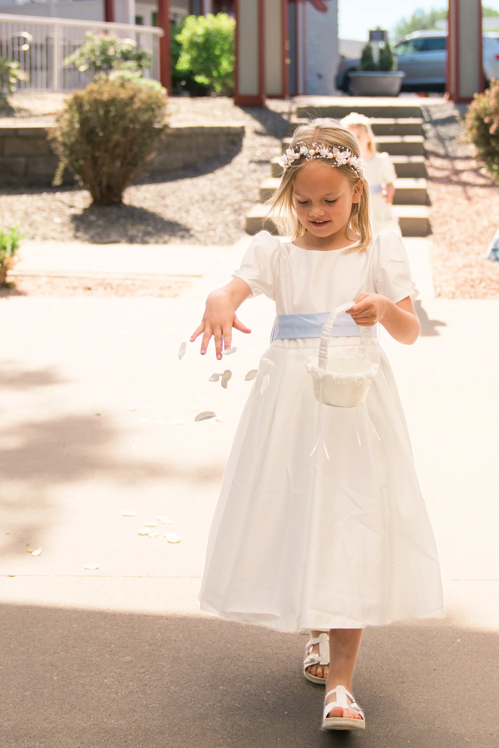 Celebrations-on-the-river-la-crosse-wisconsin-wedding-photography-midwest-wedding-portraits200.jpg
