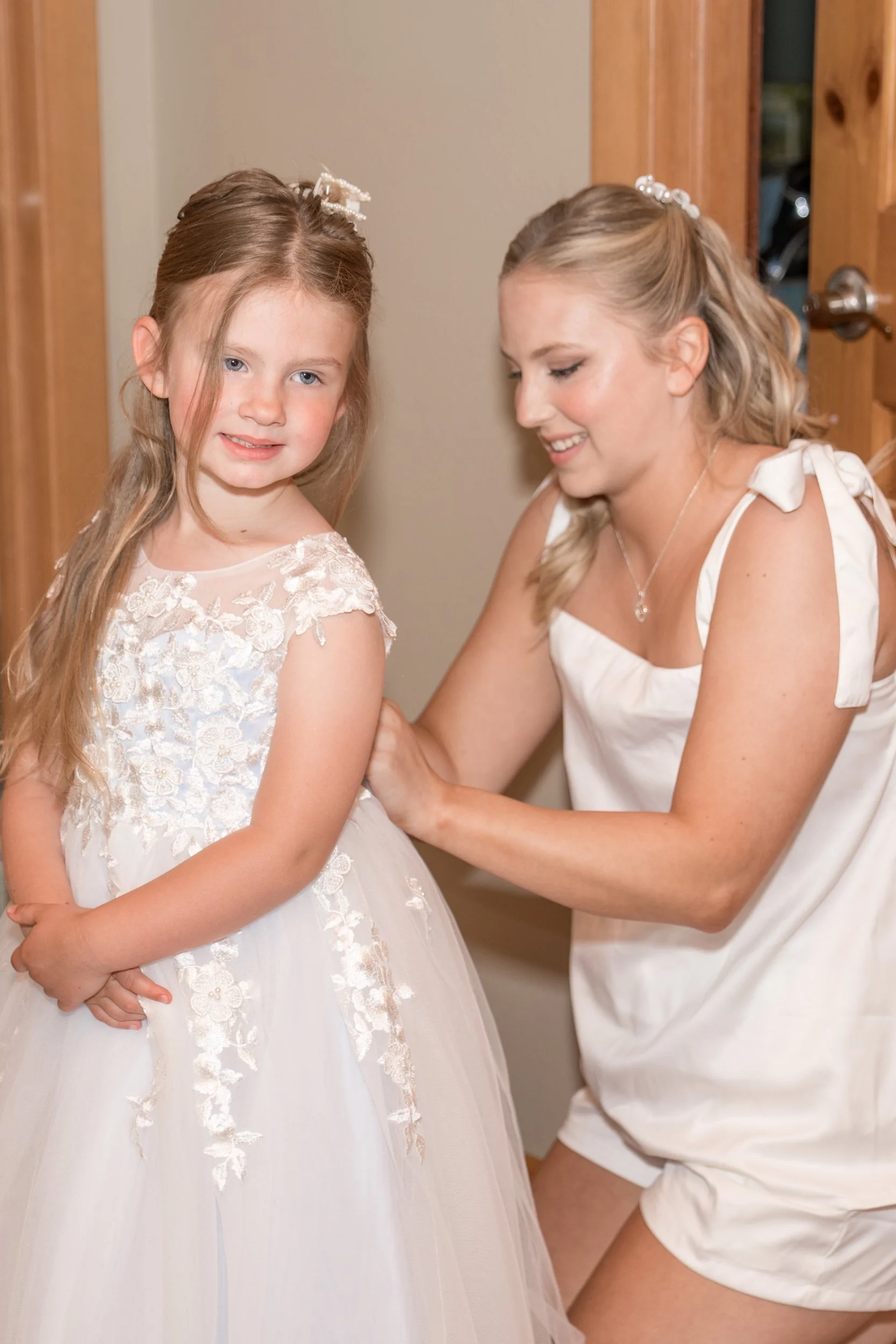 Wisconsin-wedding-photographer-lacrosse-best-wedding-photography-bride-2027-milwaukee-wedding-photographer-bridal-portraits-084.jpg