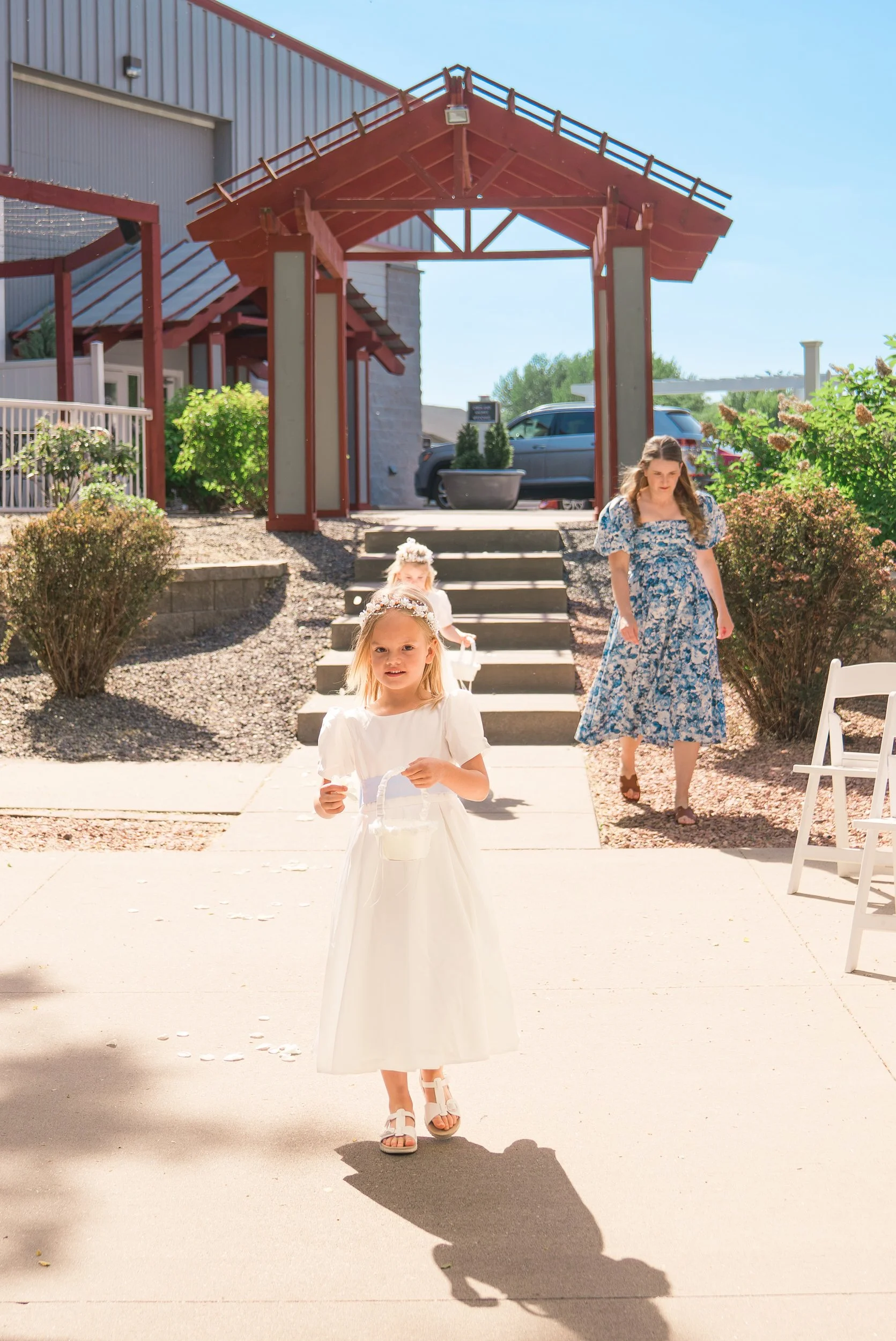 Celebrations-on-the-river-la-crosse-wisconsin-wedding-photography-midwest-wedding-portraits199.jpg