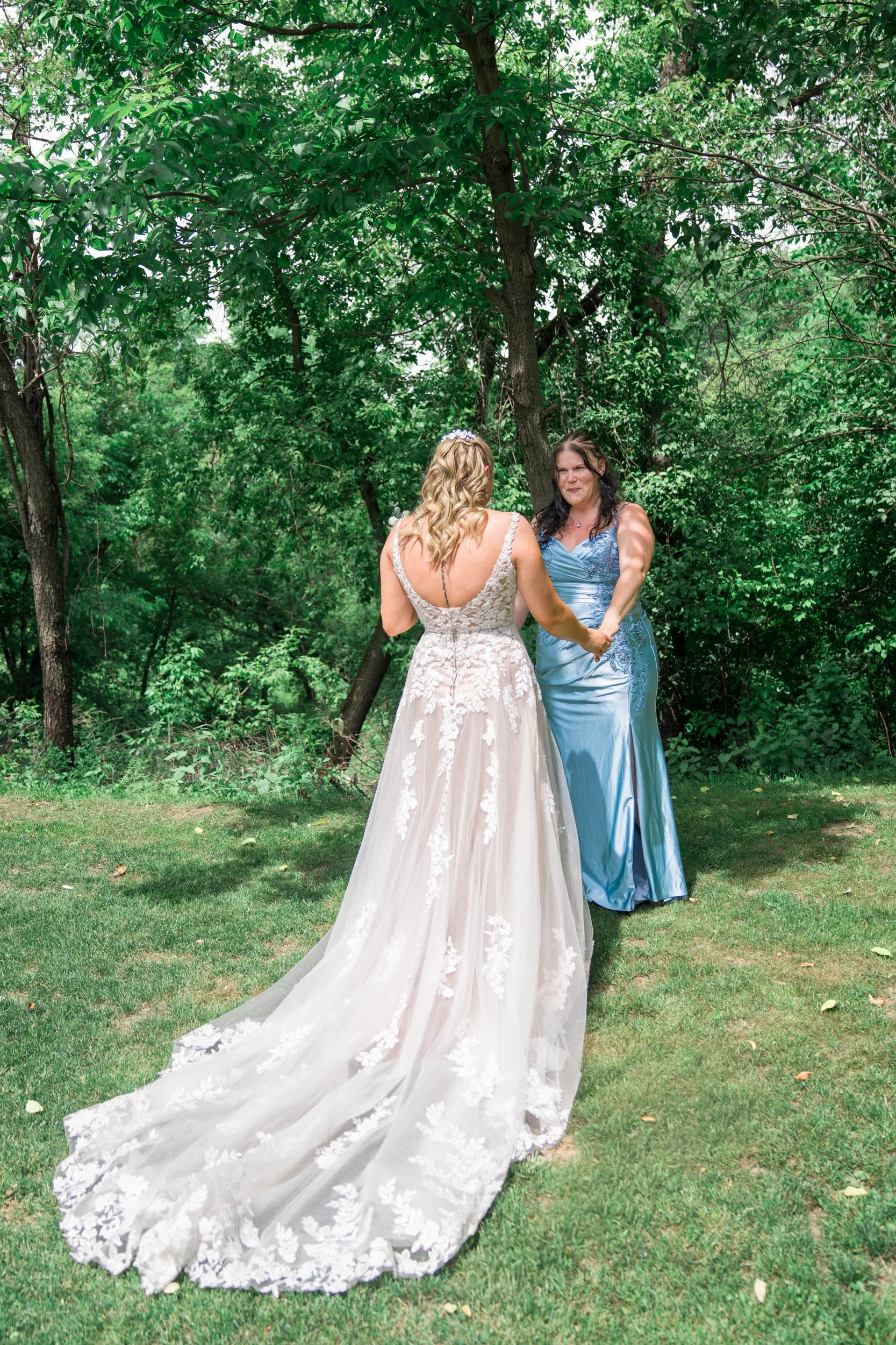 Wisconsin-wedding-photographer-lacrosse-best-wedding-photography-bride-2027-milwaukee-wedding-photographer-bridal-portraits-164.jpg