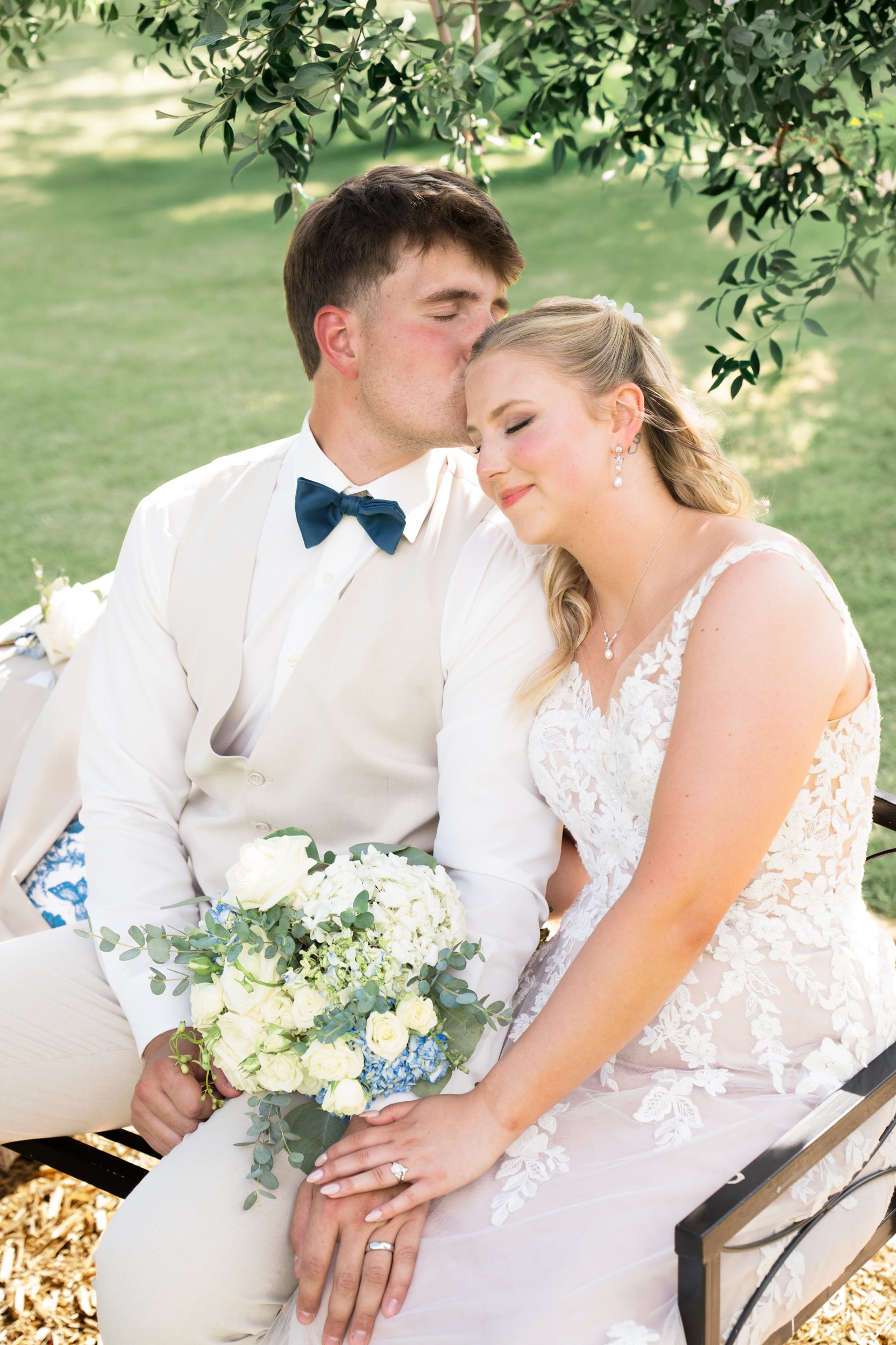 Wisconsin-wedding-photographer-lacrosse-best-wedding-photography-bride-2027-milwaukee-wedding-photographer-bridal-portraits-421.jpg
