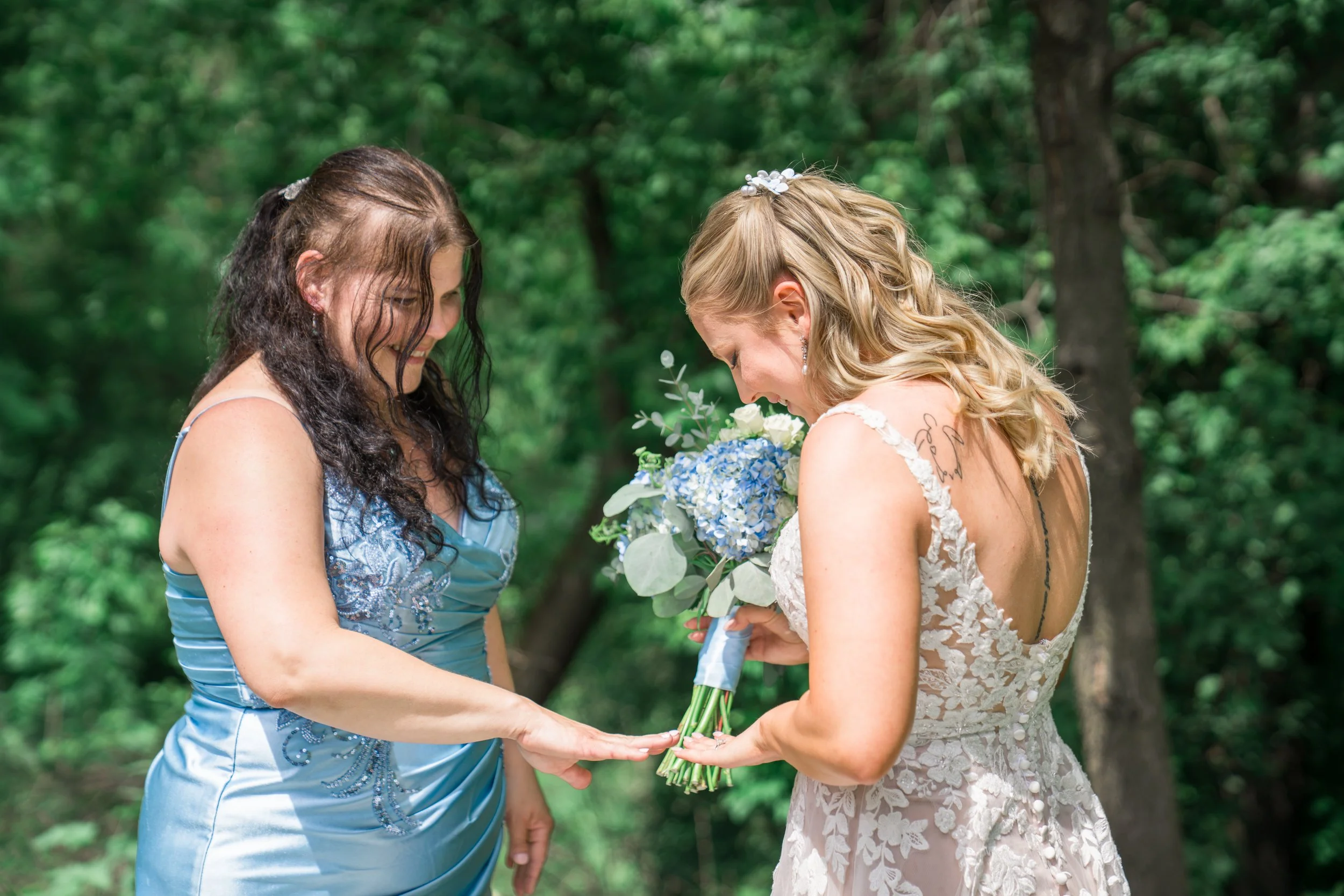 Wisconsin-wedding-photographer-lacrosse-best-wedding-photography-bride-2027-milwaukee-wedding-photographer-bridal-portraits-172.jpg