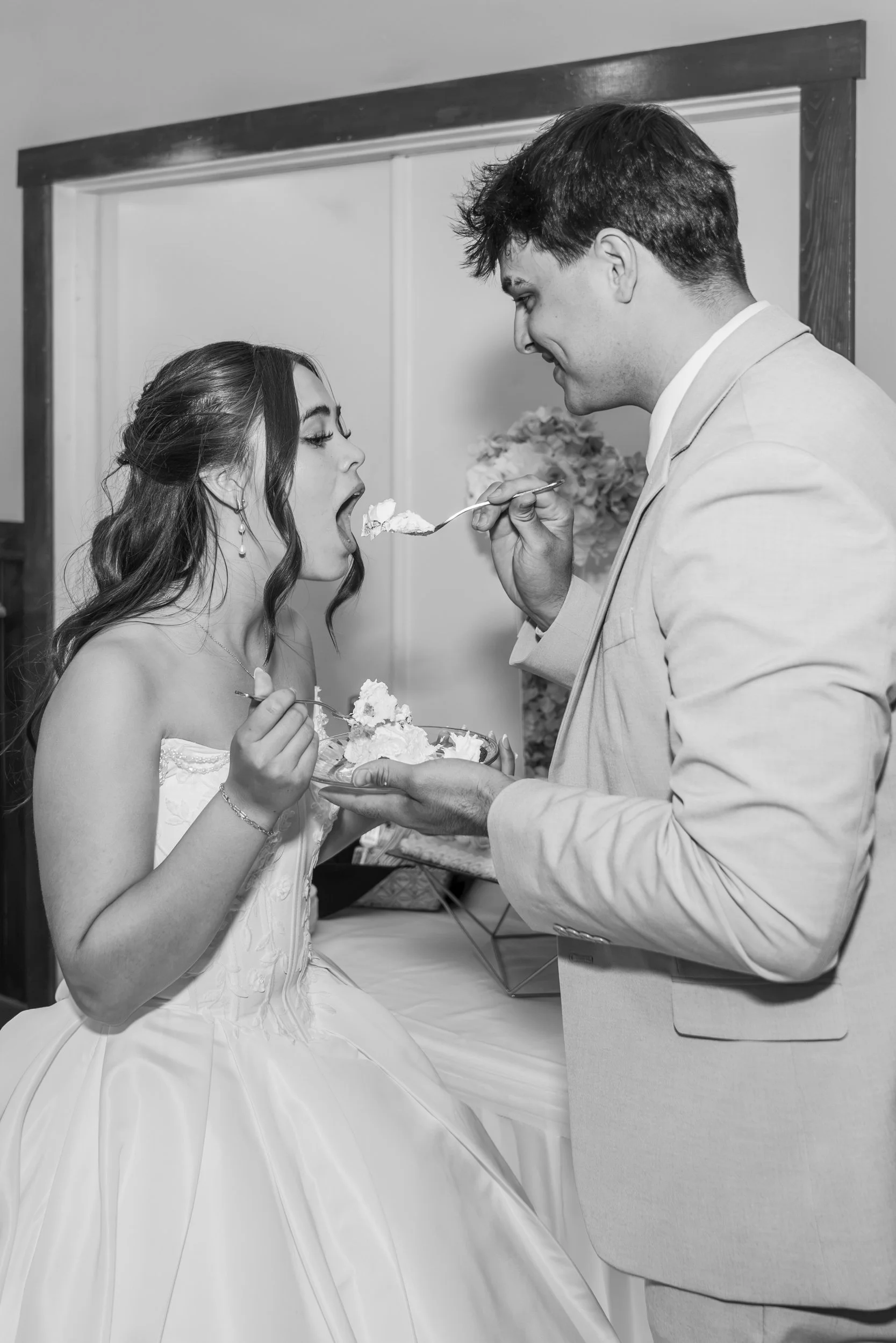 Celebrations-on-the-river-la-crosse-wisconsin-wedding-photography-midwest-wedding-portraits461.jpg