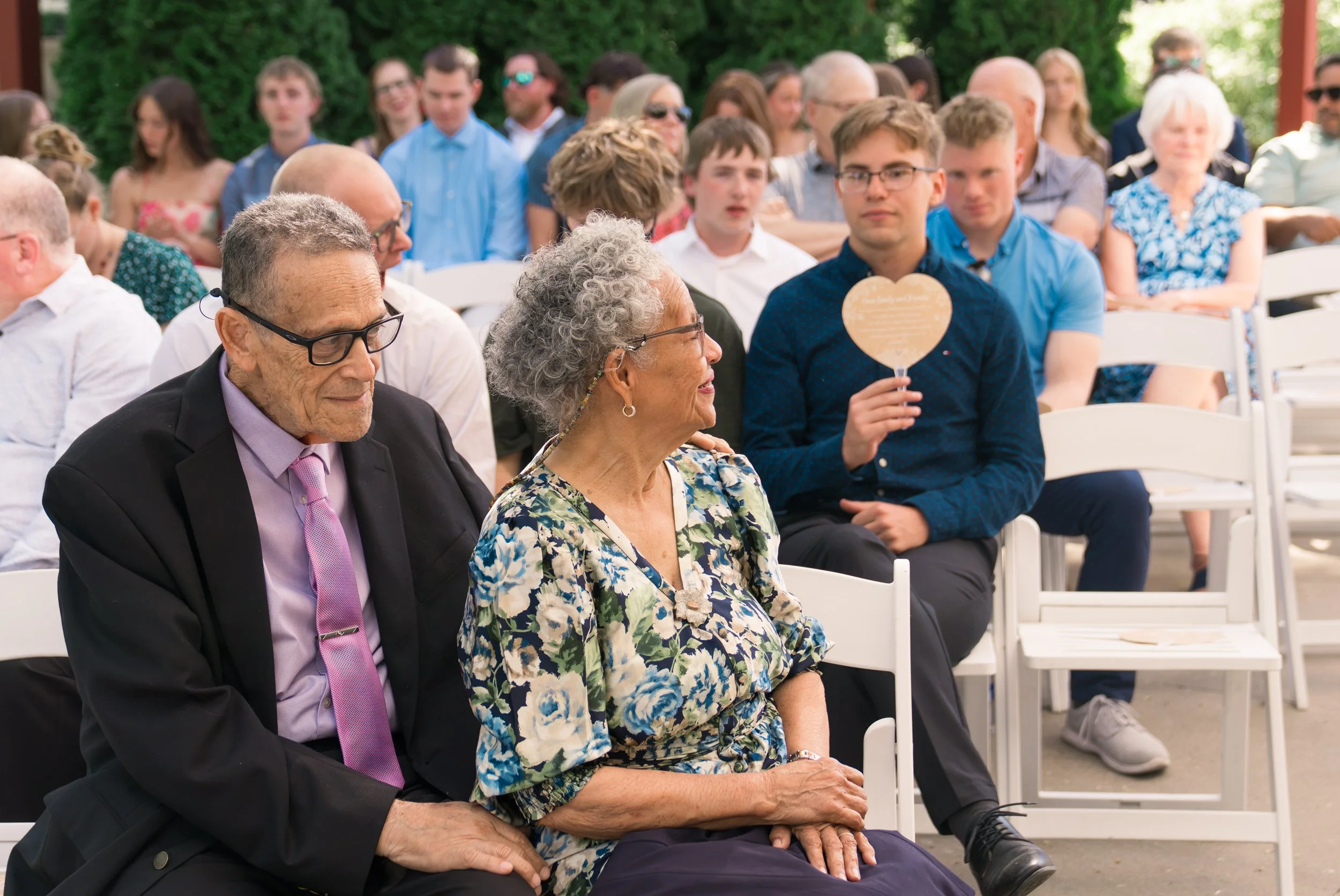 Celebrations-on-the-river-la-crosse-wisconsin-wedding-photography-midwest-wedding-portraits170.jpg