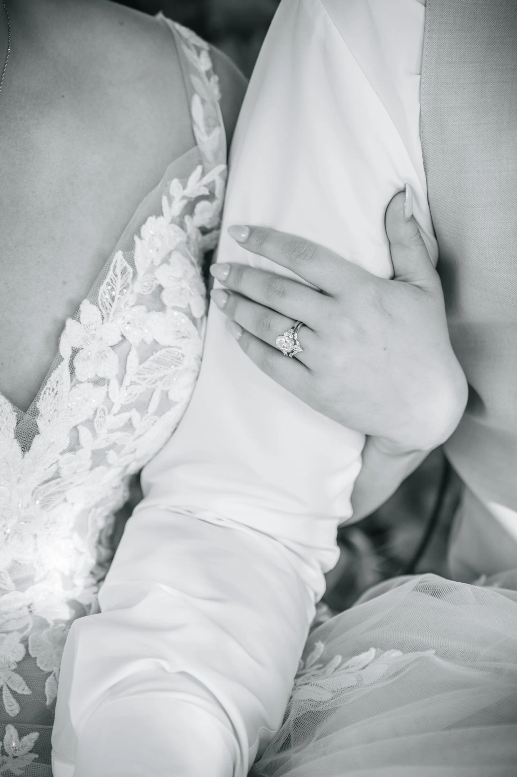 Wisconsin-wedding-photographer-lacrosse-best-wedding-photography-bride-2027-milwaukee-wedding-photographer-bridal-portraits-477.jpg