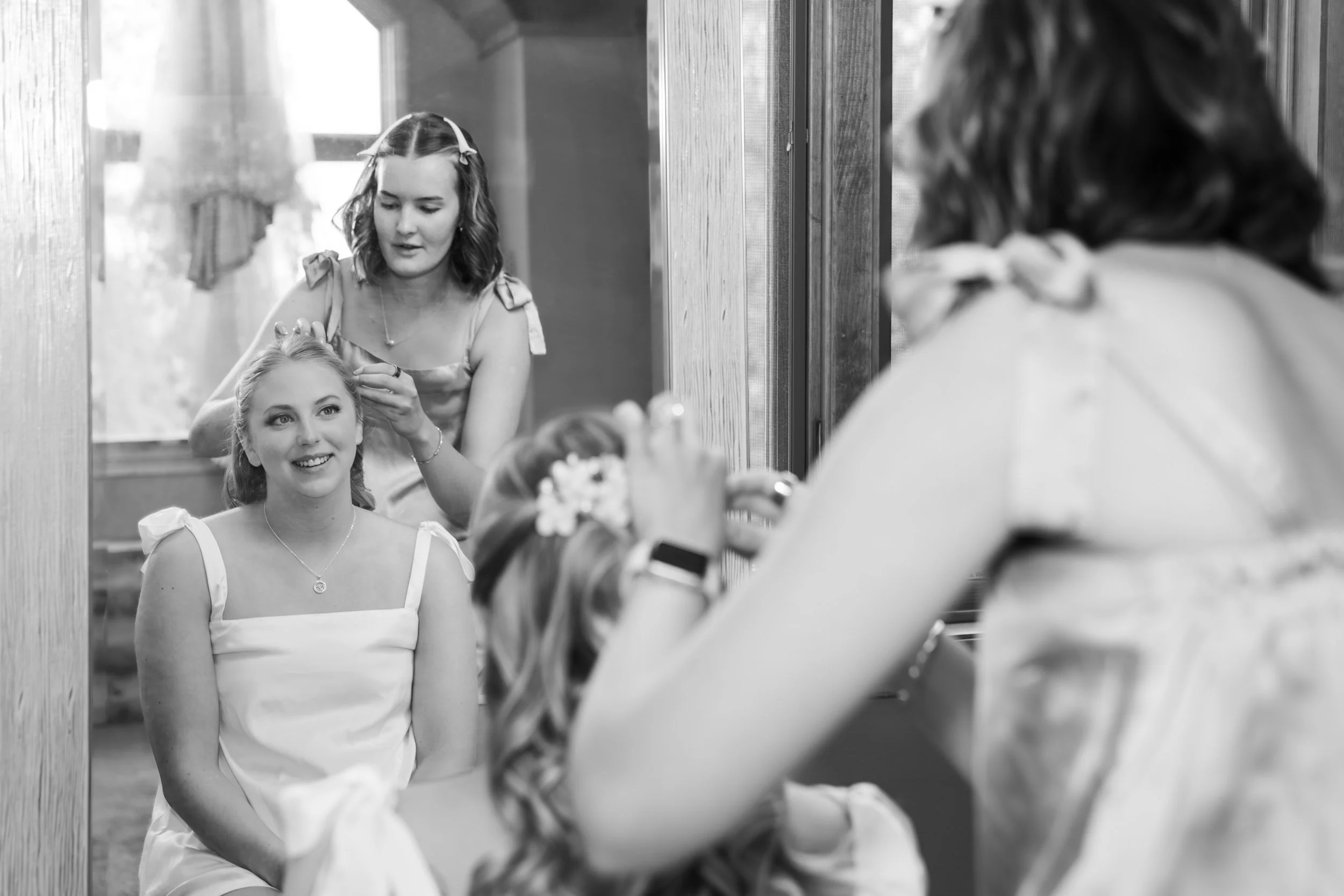Wisconsin-wedding-photographer-lacrosse-best-wedding-photography-bride-2027-milwaukee-wedding-photographer-bridal-portraits-066.jpg