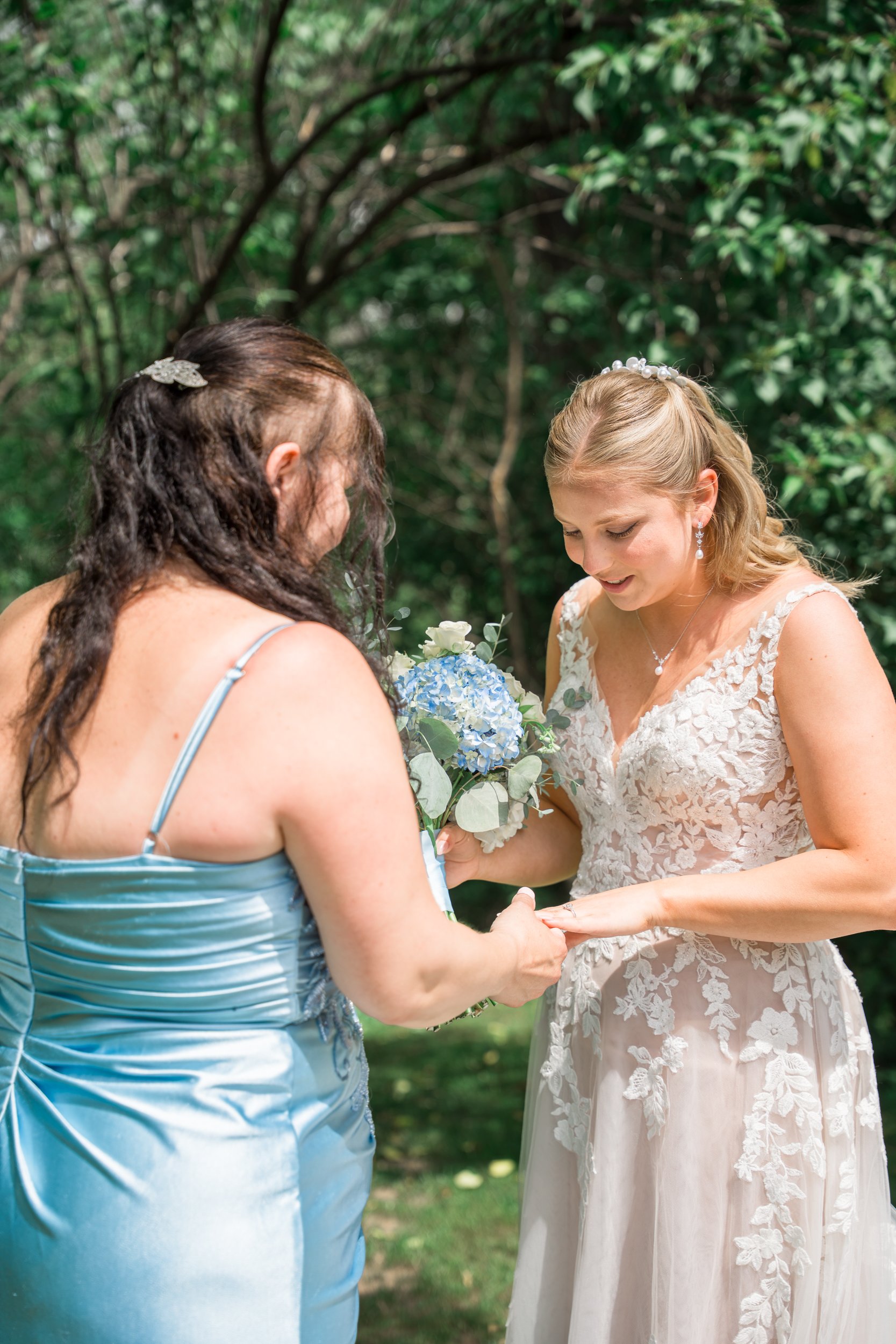 Wisconsin-wedding-photographer-lacrosse-best-wedding-photography-bride-2027-milwaukee-wedding-photographer-bridal-portraits-173.jpg
