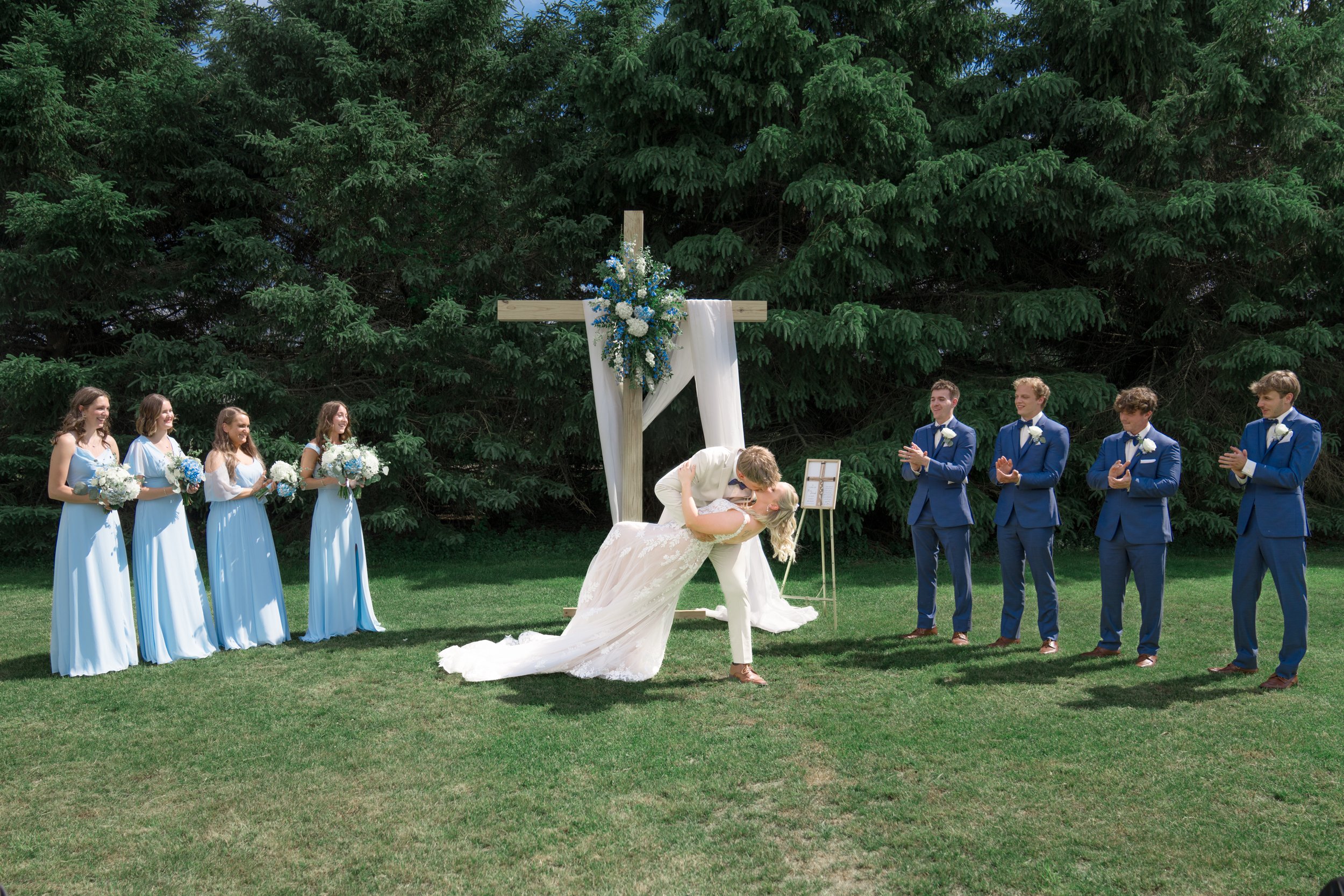 Wisconsin-wedding-photographer-lacrosse-best-wedding-photography-bride-2027-milwaukee-wedding-photographer-bridal-portraits-304.jpg