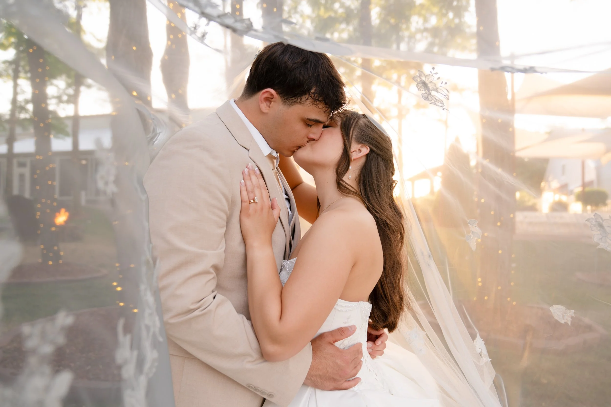 N & O Wedding