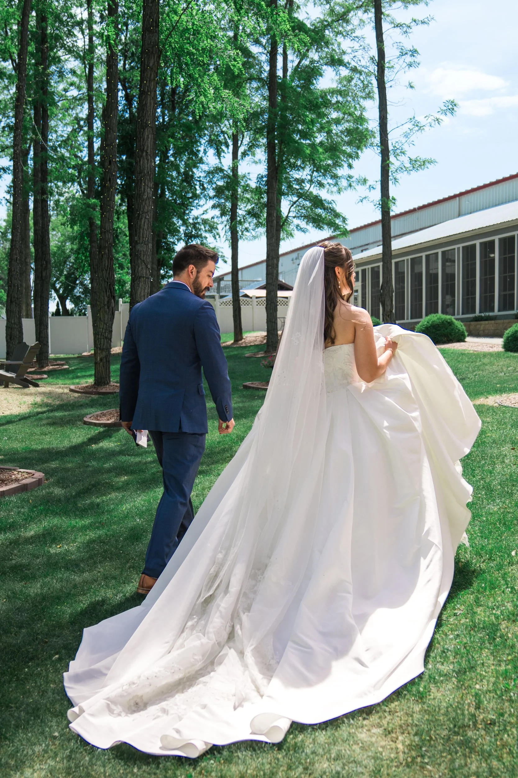 Celebrations-on-the-river-la-crosse-wisconsin-wedding-photography-midwest-wedding-portraits105.jpg