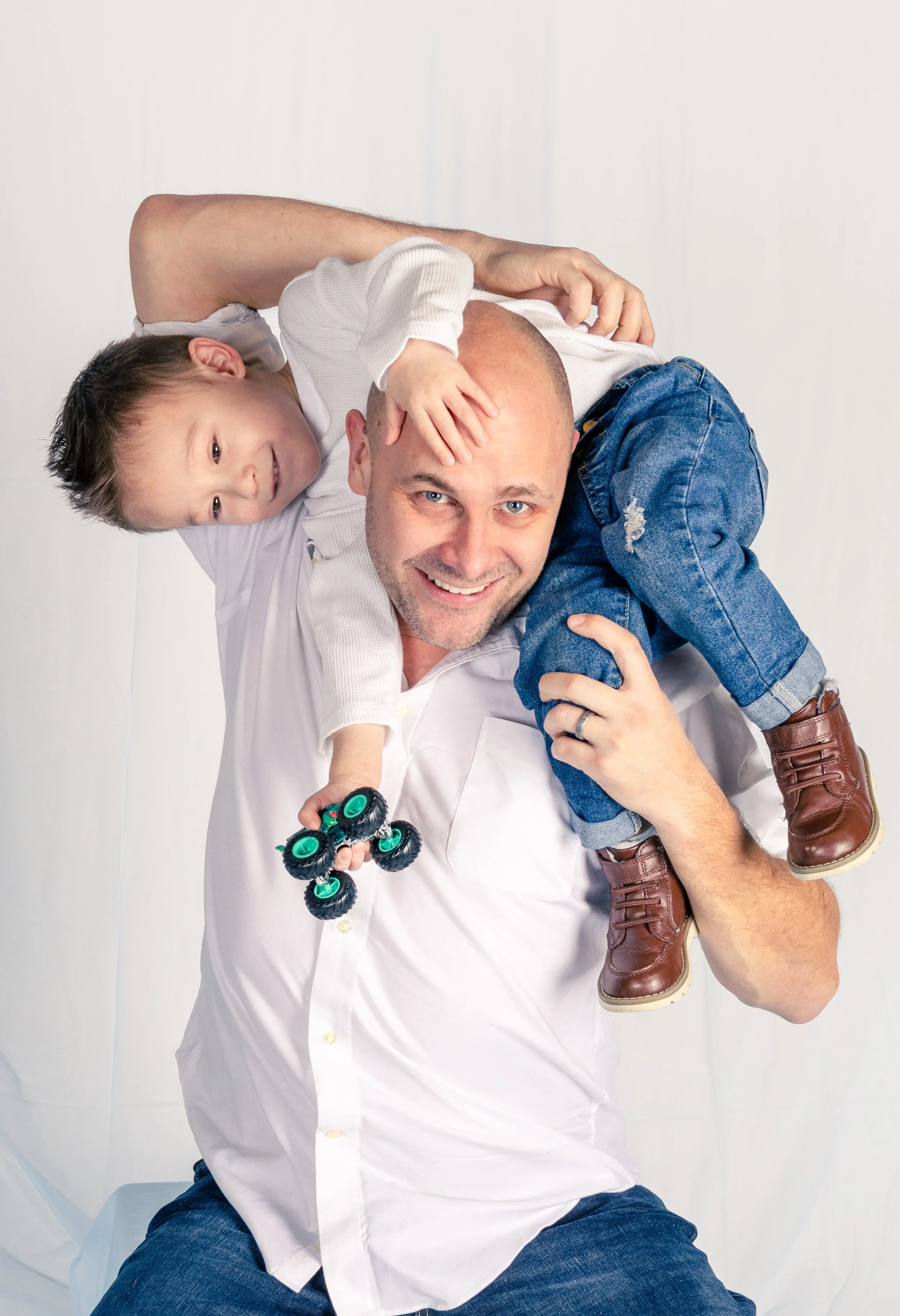 milwauke-wisconsin-family-studio-portraits-studio-photography-indoor-family-photos-kids-session-best-milwaukee-wisconsin-family-portraits036.jpg