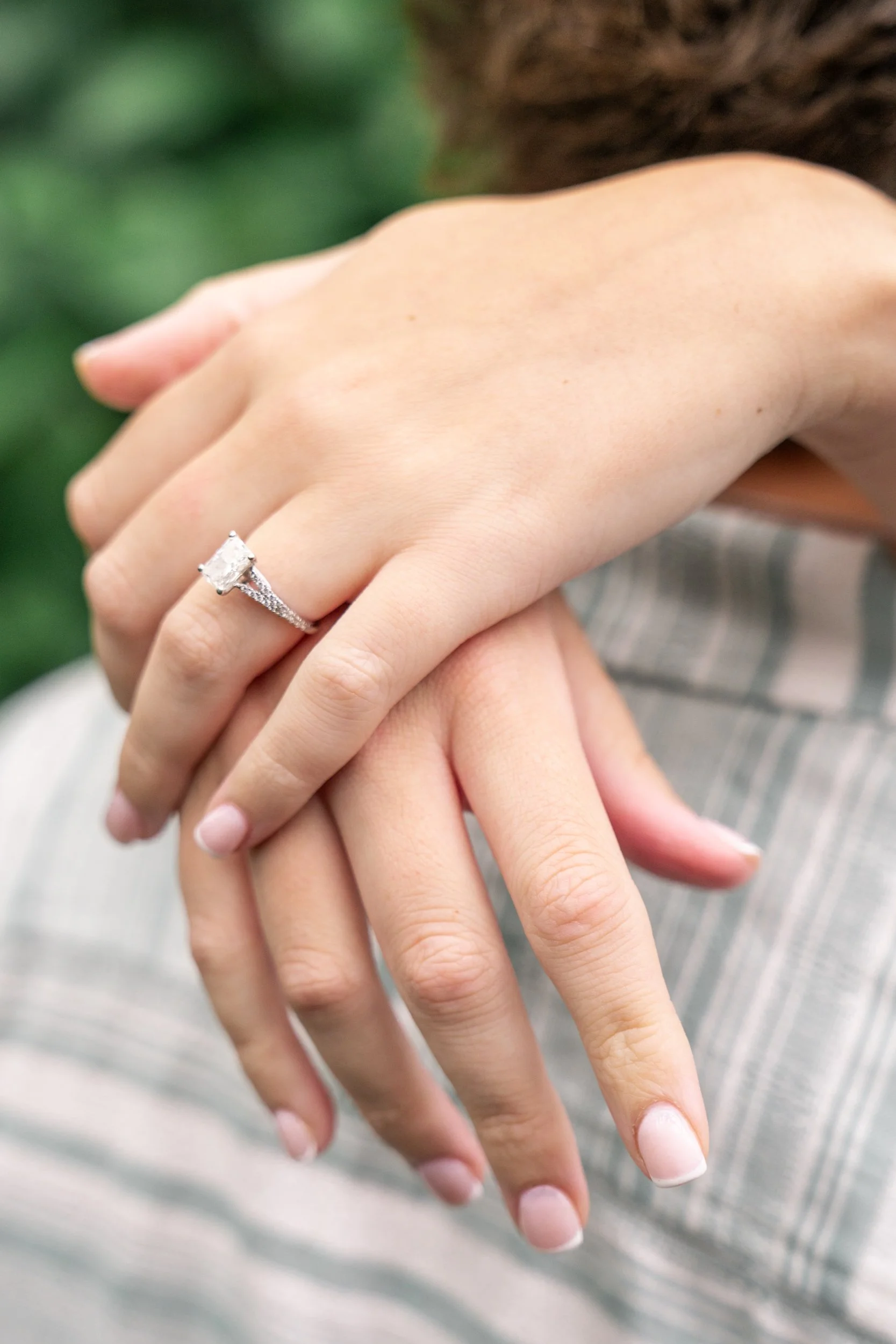 mitchell-park-domes-milwaukee-wisconsin-wedding-engagement-photographer-fine-art-photo-session-bridal-portraits-best-wedding-engaged-photography-030.jpg