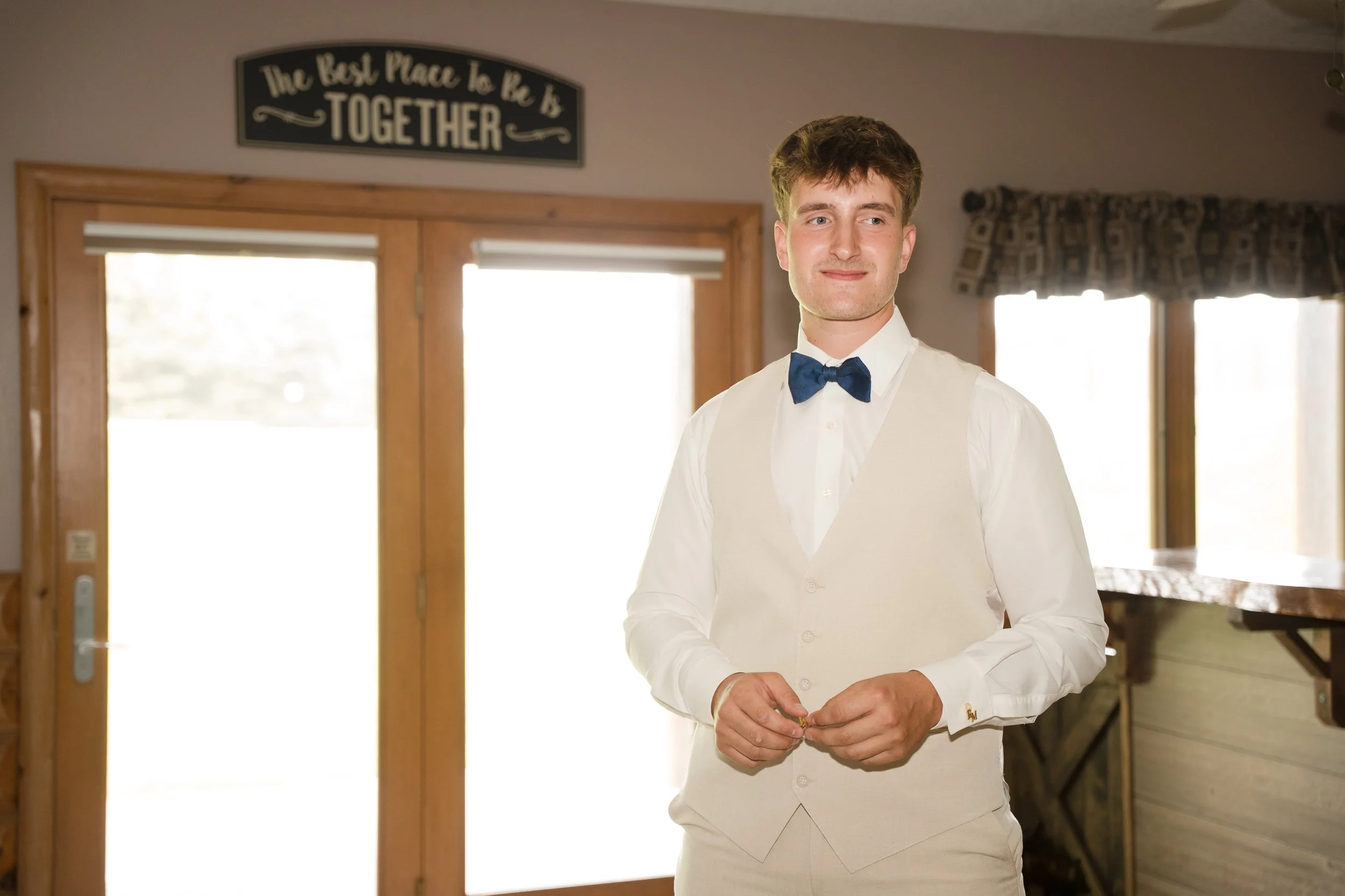 Wisconsin-wedding-photographer-lacrosse-best-wedding-photography-bride-2027-milwaukee-wedding-photographer-bridal-portraits-102.jpg