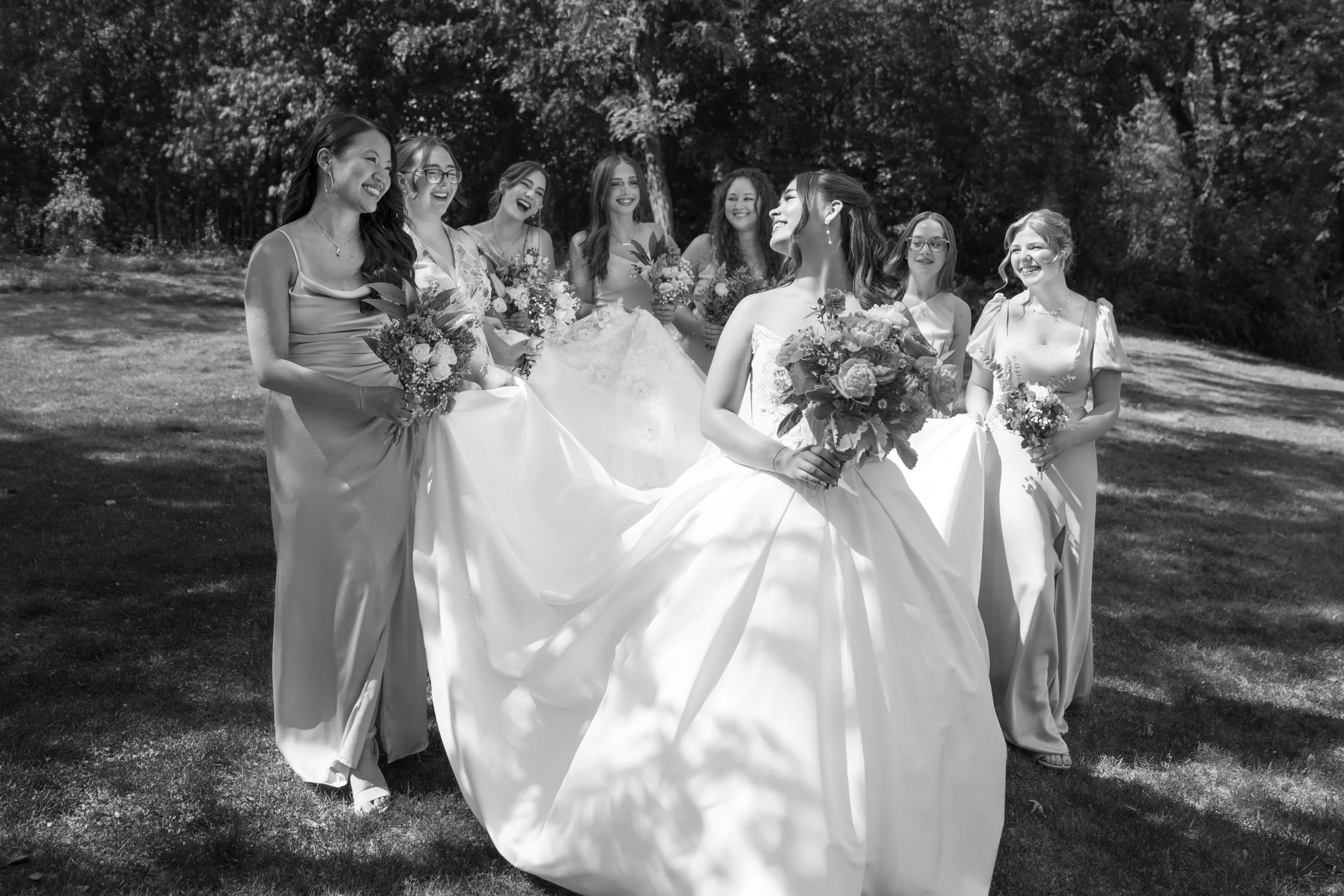 Celebrations-on-the-river-la-crosse-wisconsin-wedding-photography-midwest-wedding-portraits124.jpg