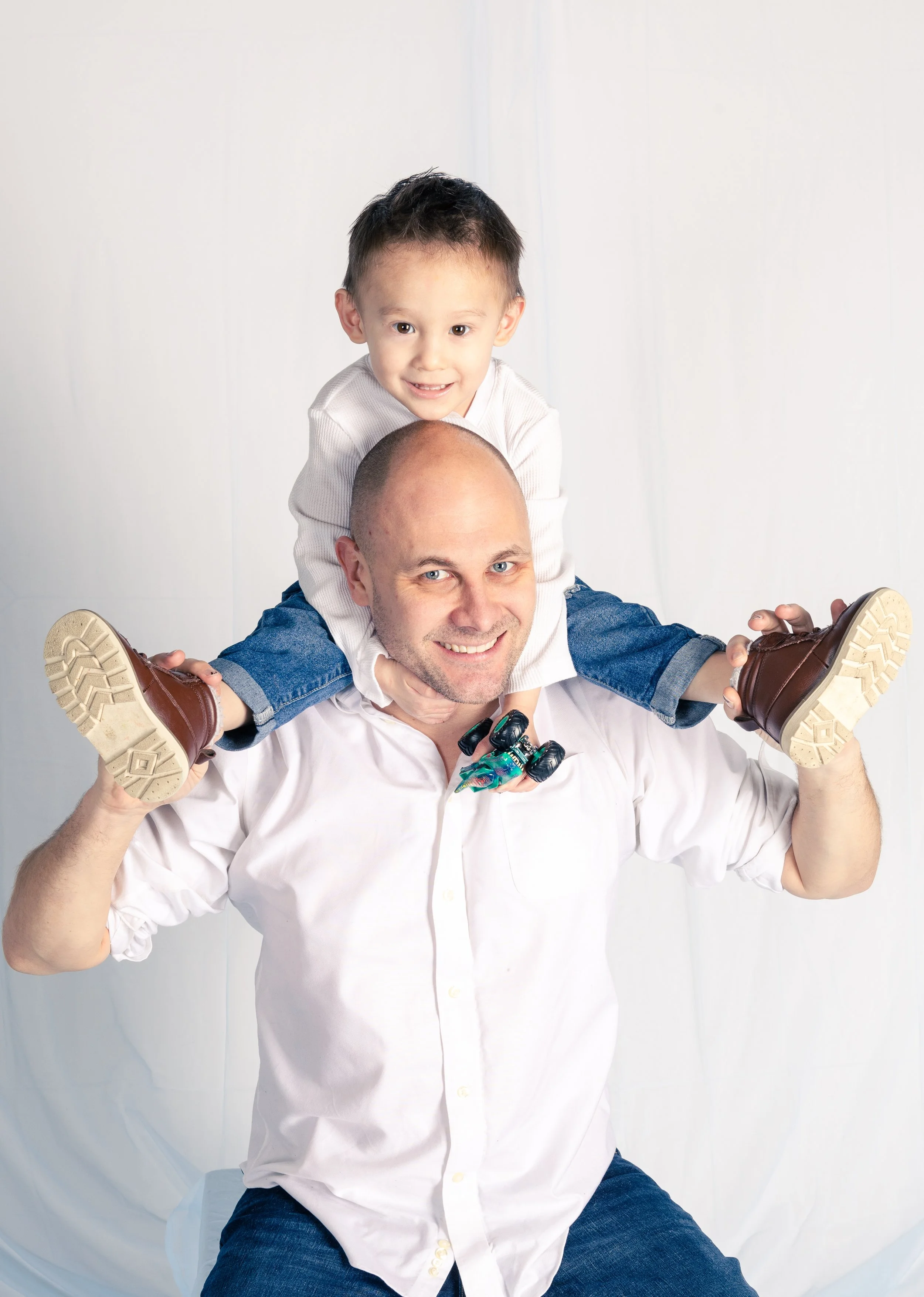 milwauke-wisconsin-family-studio-portraits-studio-photography-indoor-family-photos-kids-session-best-milwaukee-wisconsin-family-portraits040.jpg