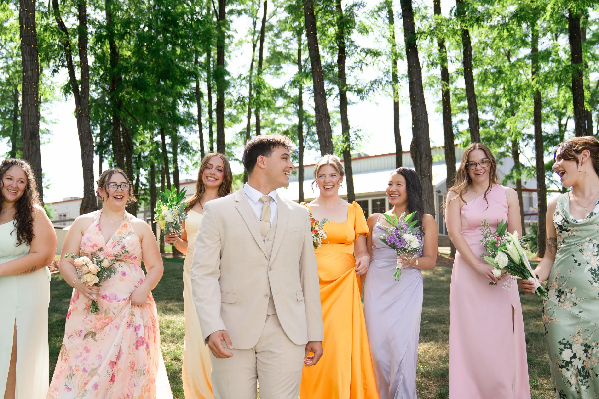 Celebrations-on-the-river-la-crosse-wisconsin-wedding-photography-midwest-wedding-portraits162.jpg