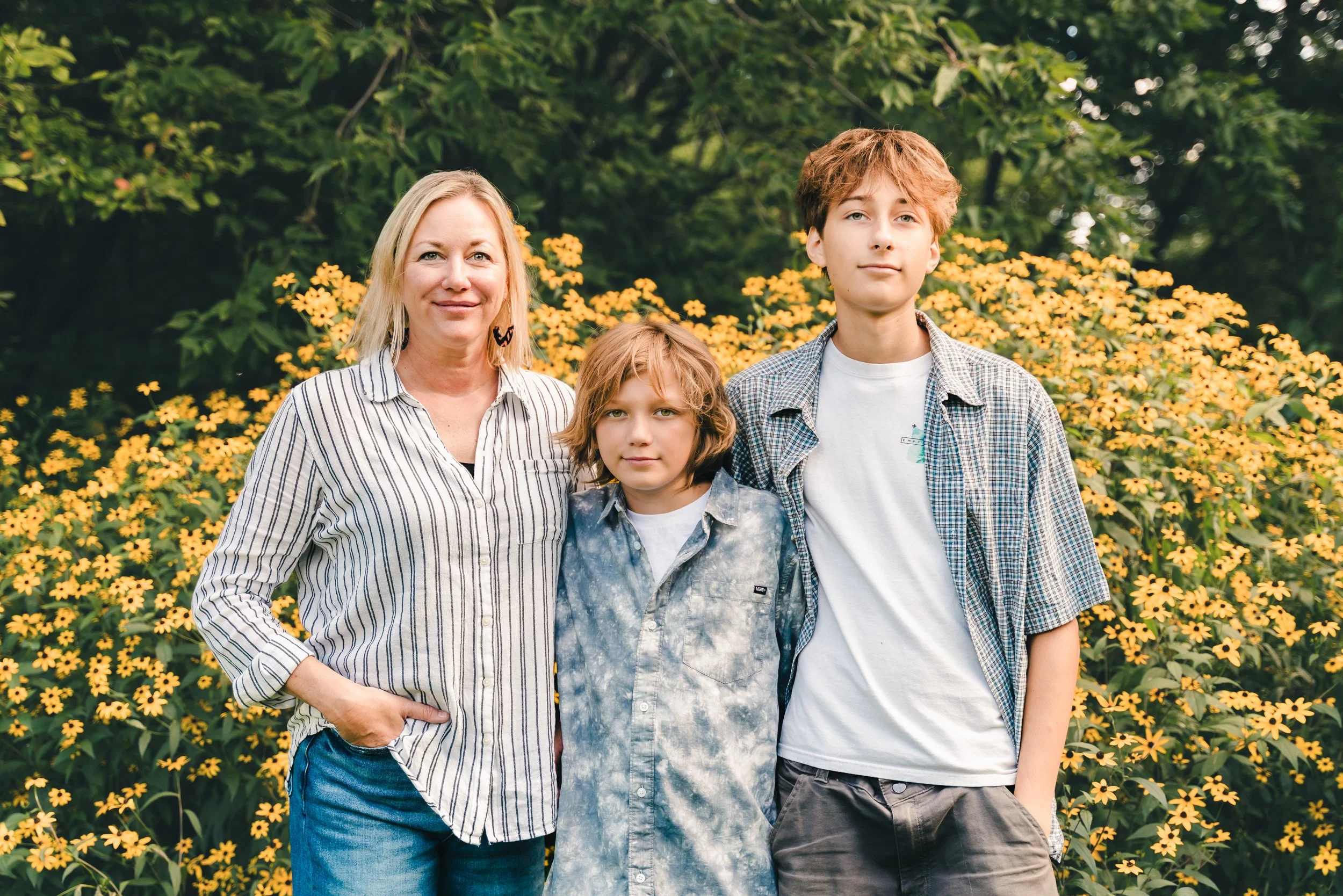 milwauke-wisconsin-family-portait-photography-session-family-photographer-black-cat-alley-shorewood-whitefishbay-lake-park-lake-michigan-family-photographer-64.jpg