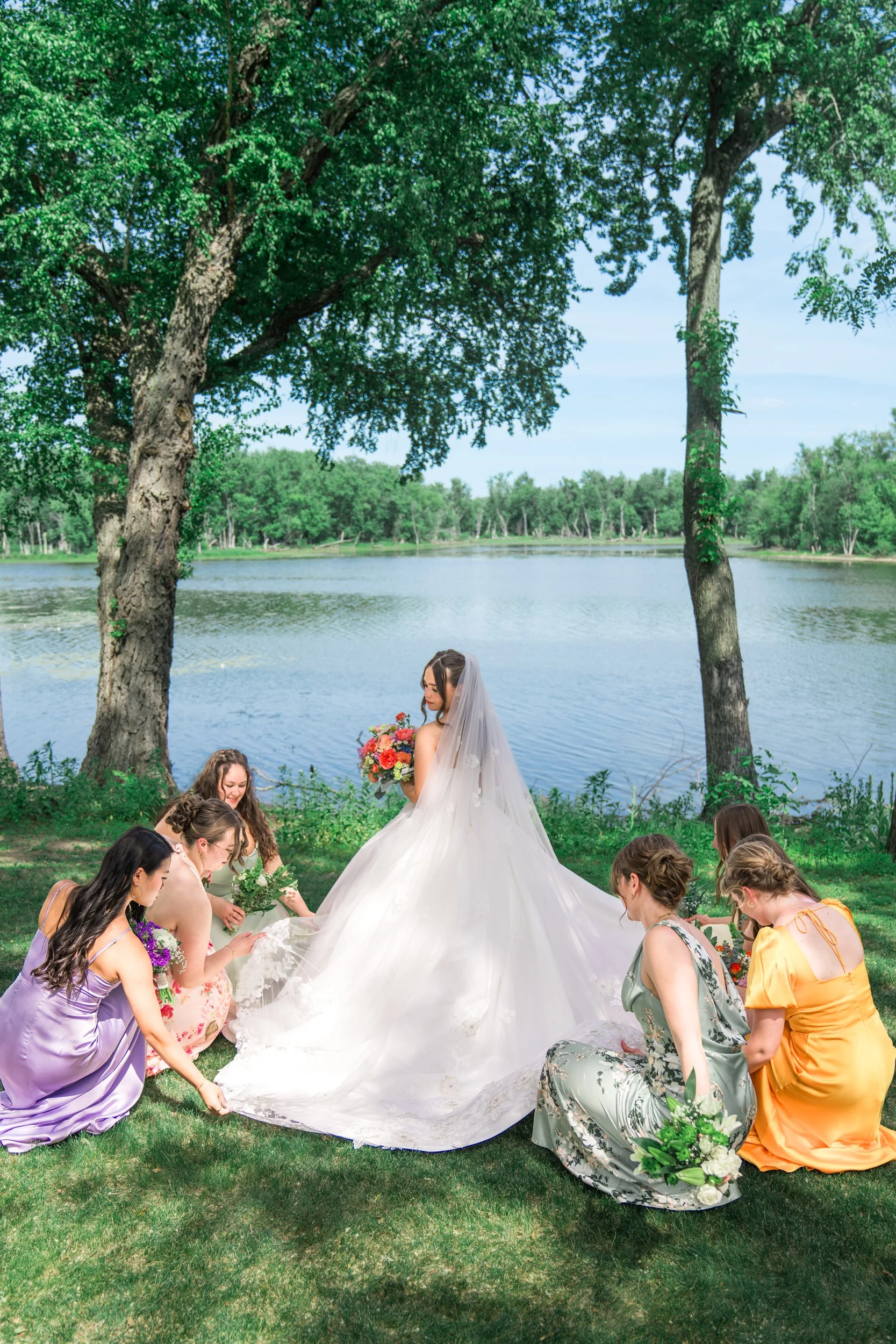 Celebrations-on-the-river-la-crosse-wisconsin-wedding-photography-midwest-wedding-portraits120.jpg