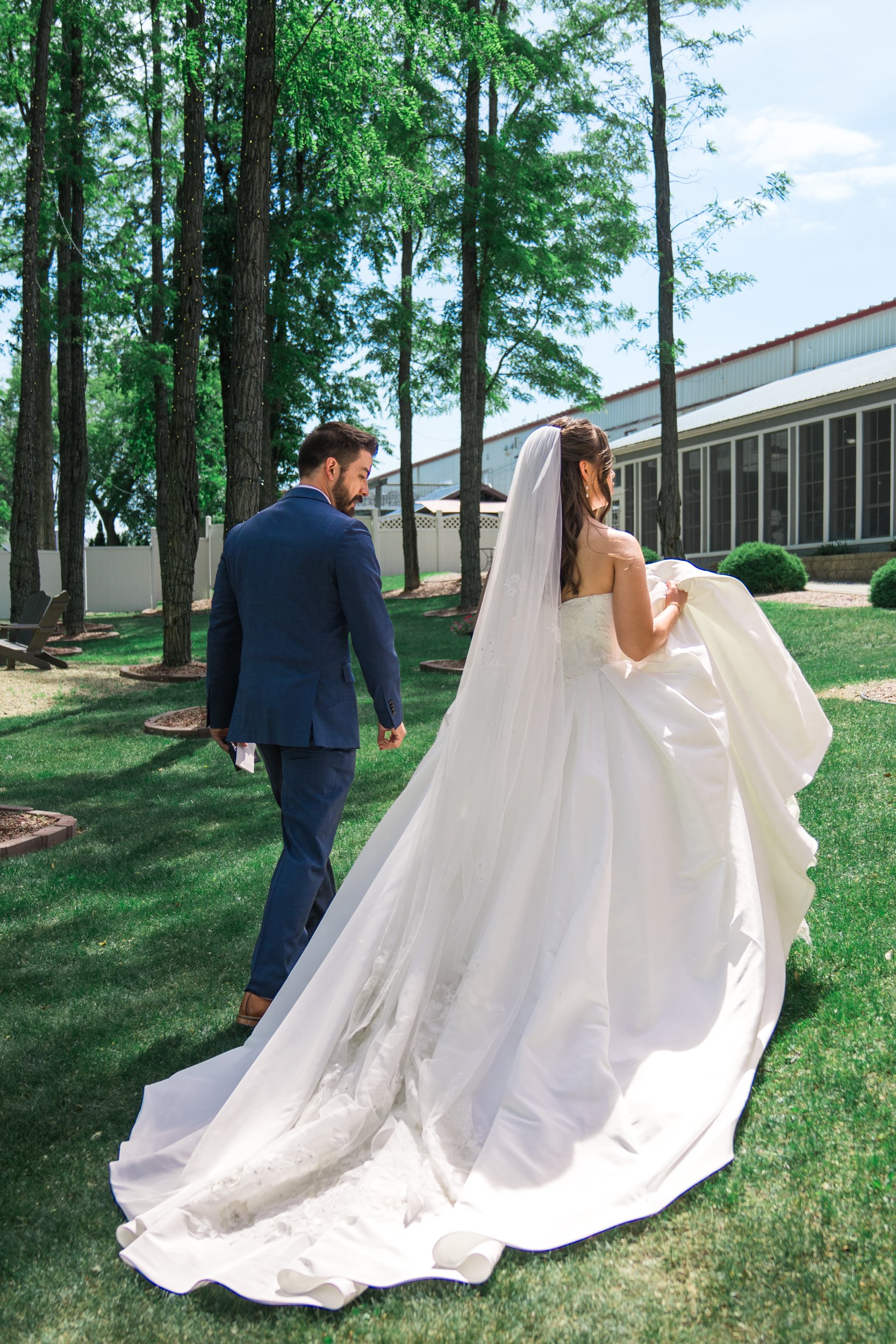 Celebrations-on-the-river-la-crosse-wisconsin-wedding-photography-midwest-wedding-portraits105.jpg