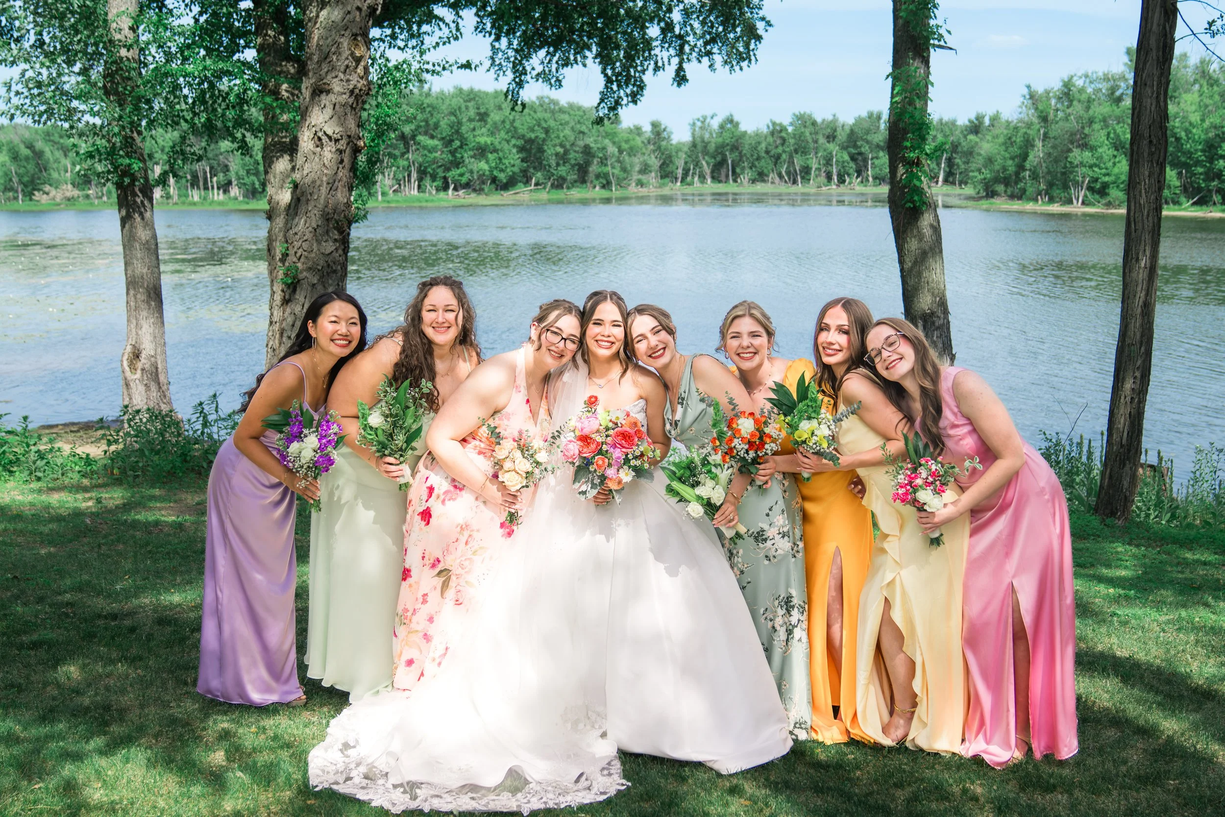 Celebrations-on-the-river-la-crosse-wisconsin-wedding-photography-midwest-wedding-portraits117.jpg