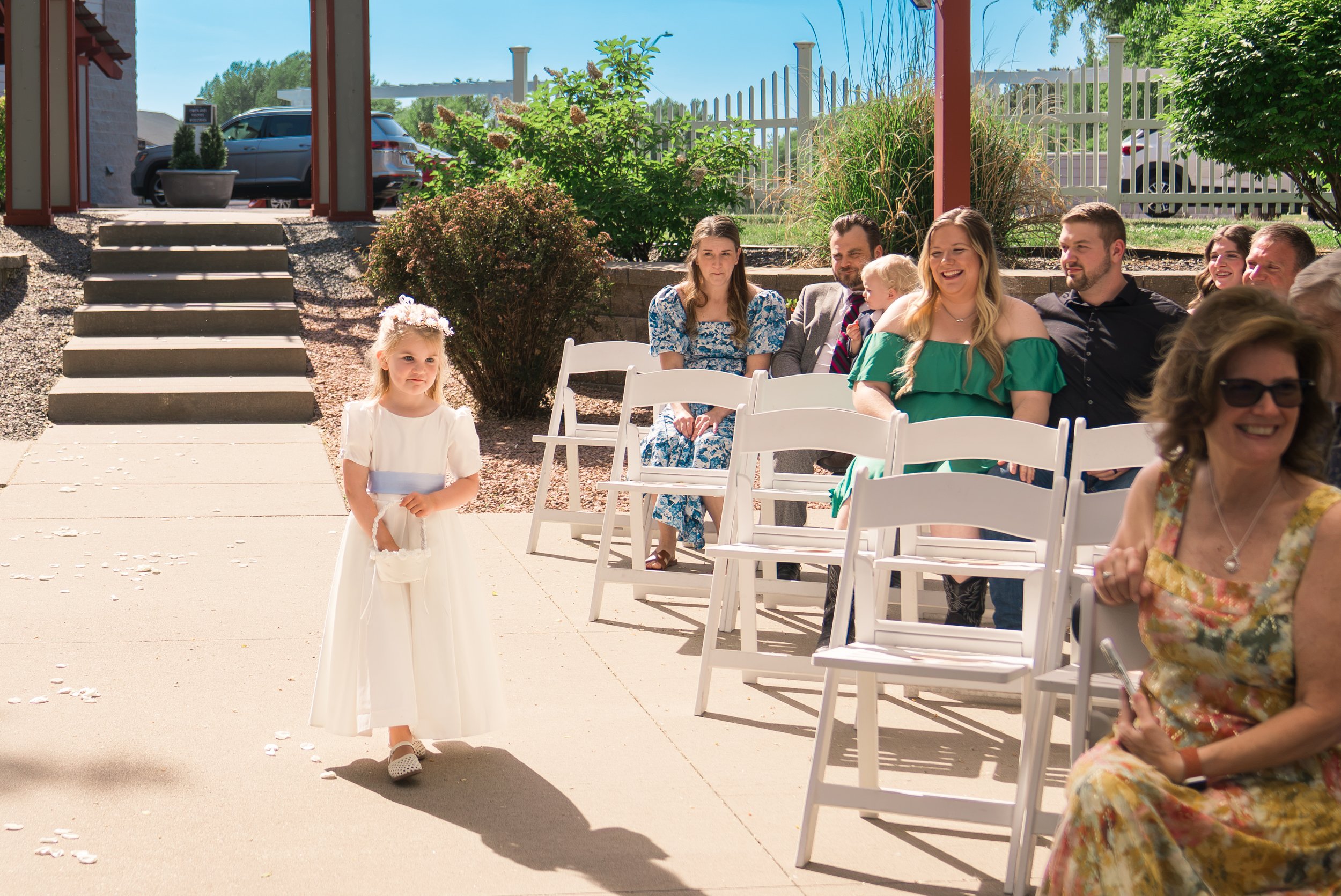 Celebrations-on-the-river-la-crosse-wisconsin-wedding-photography-midwest-wedding-portraits202.jpg
