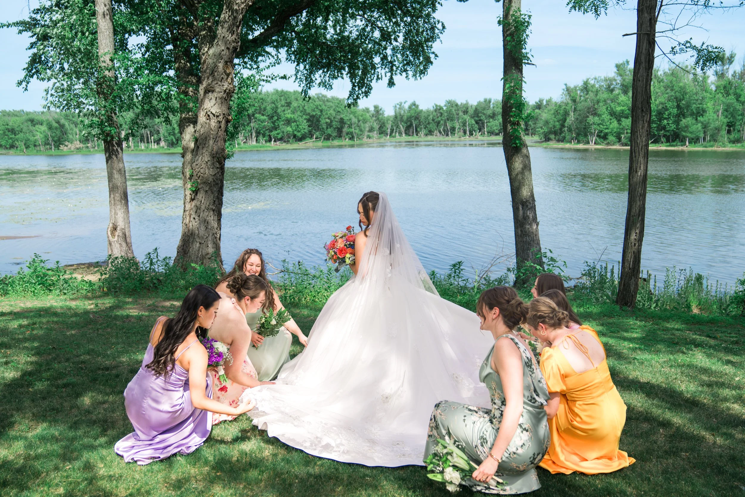 Celebrations-on-the-river-la-crosse-wisconsin-wedding-photography-midwest-wedding-portraits121.jpg