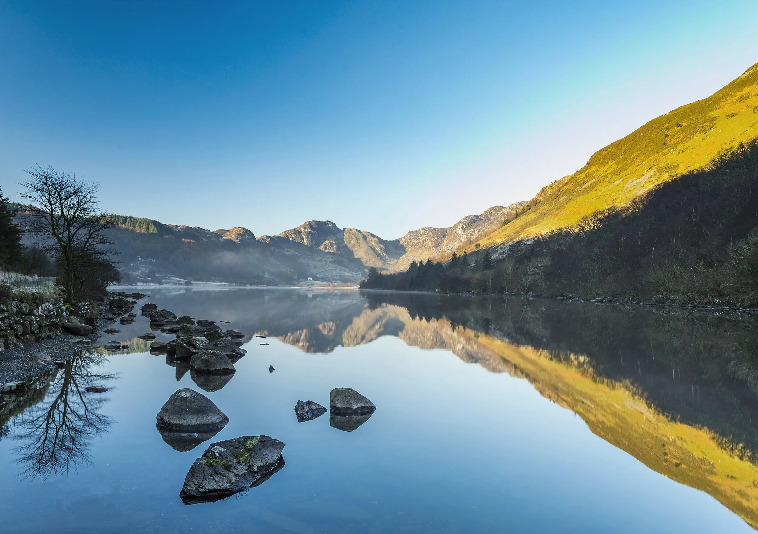 Crafnant lake.jpg