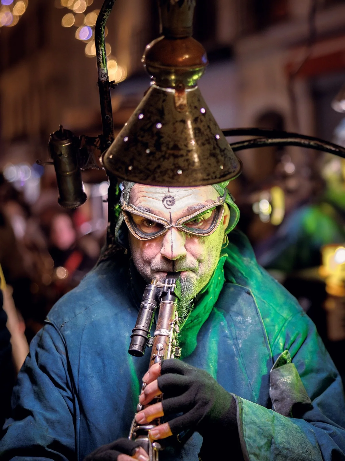 D&eacute;part du p&egrave;re No&euml;l pour sa grande tourn&eacute;e.

#evian #fabuleuxvillage #no&euml;l