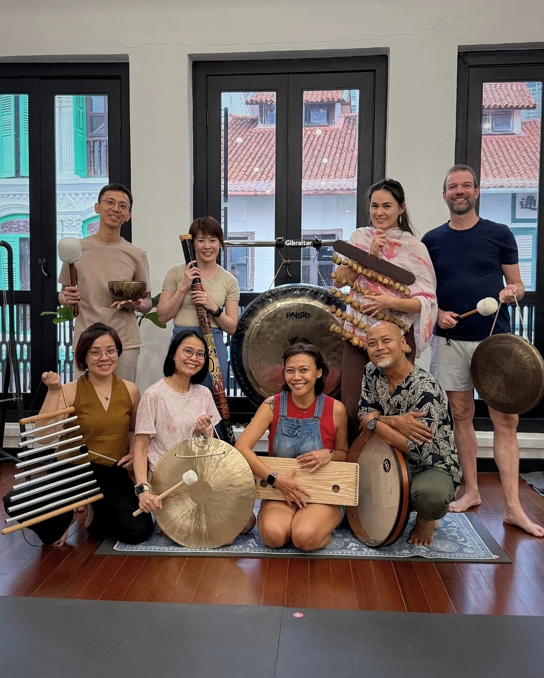 Sound Healing Module 2: Gong, Voice & Sonic Massage πβ¨
A huge congratulations to all participants who completed our immersive 22-hour Sound Healing Module 2 Training with @azmisamdjaga!
Over two weekends, you explored the depth of sound as med