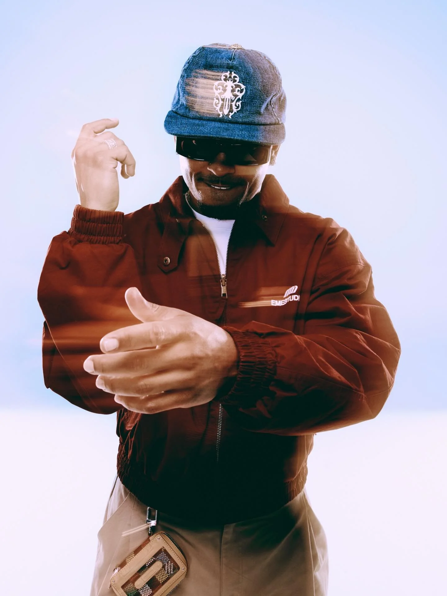 New editorial and Digital Cover x @gqspain with @ozuna @beele 🚀🔥

Fot&oacute;grafo: @flaviorsolato
Ayudante fotograf&iacute;a: @maitanehuidobro
Producci&oacute;n: @lalaland81
Direcci&oacute;n de moda: @joanadelafuente
Ayudantes estilismo: @danielap