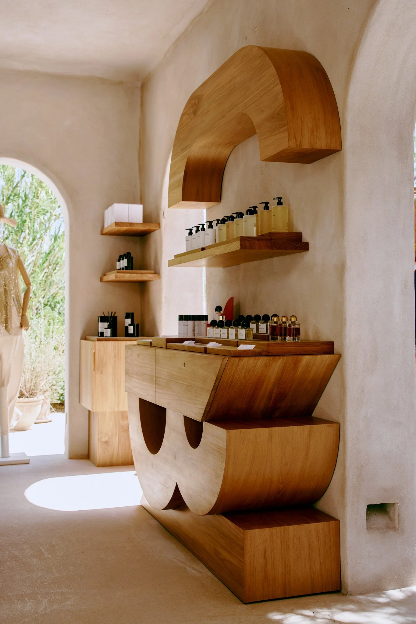 Byredo_Ibiza26_K2A7342_Flavio_Orsolato_web_sRGB.jpg