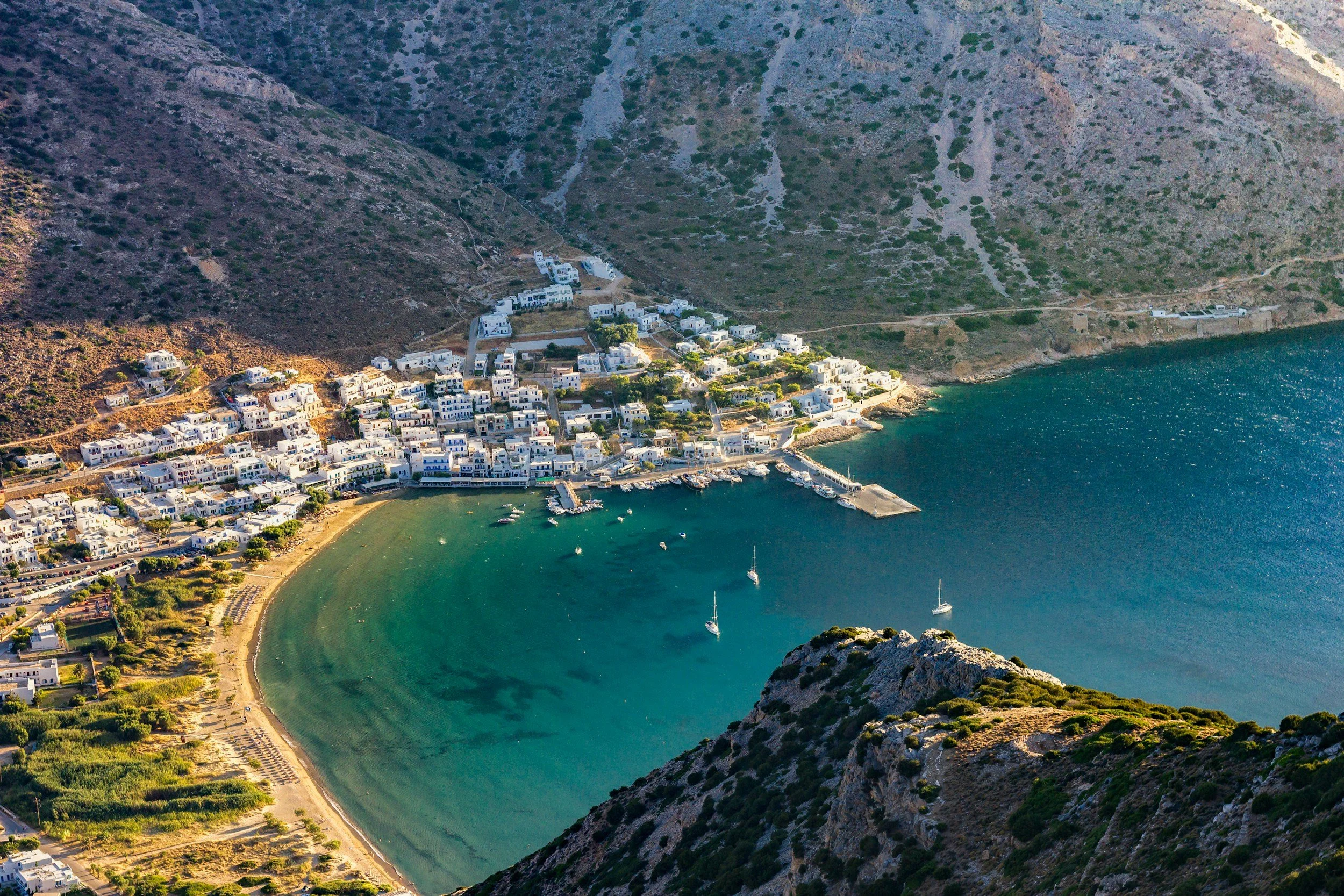Sifnos village whitewashed buildings